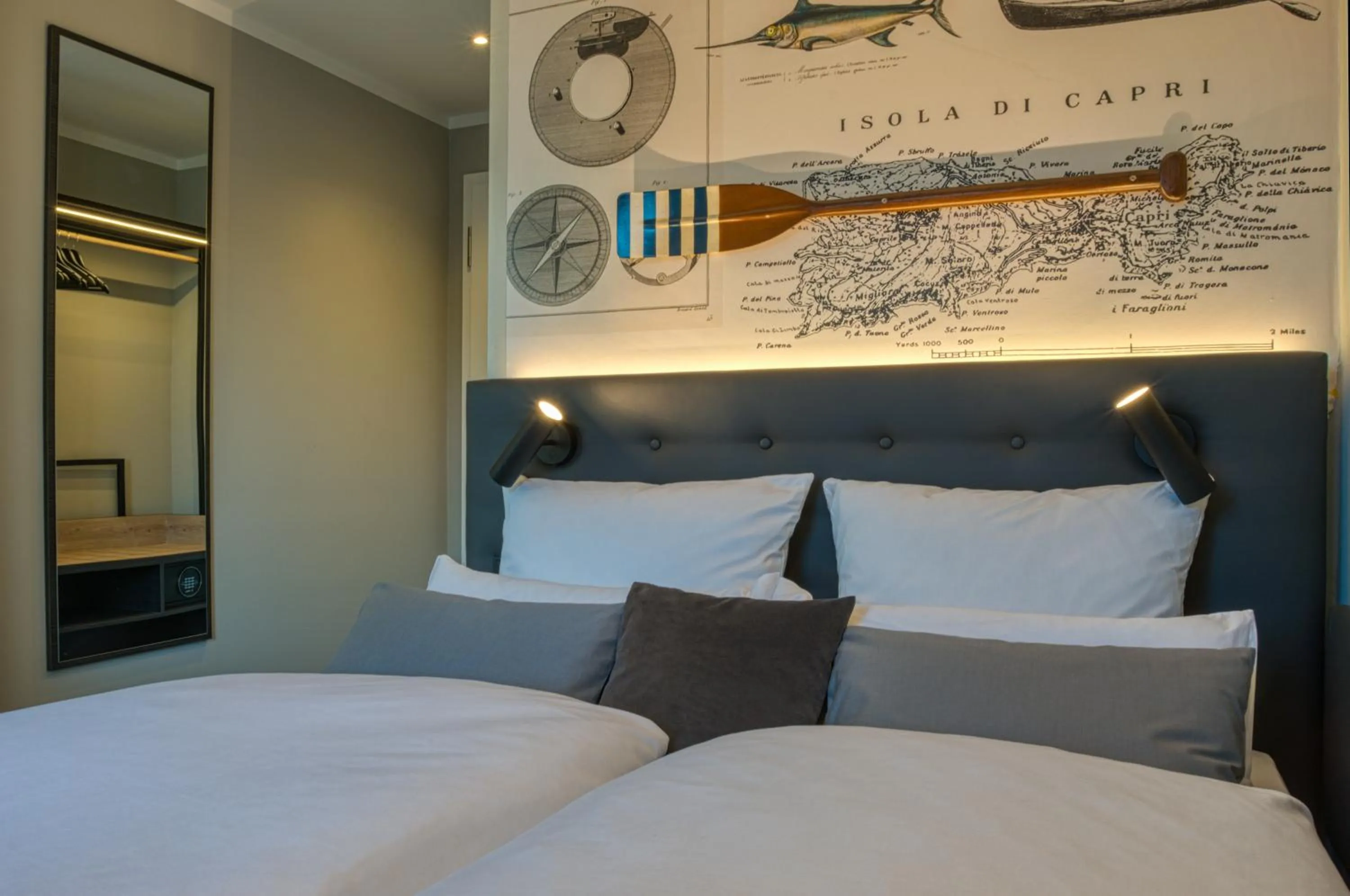 Bedroom, Bed in Boutique 53 & 56 Hamburg City, Trademark Collection by Wyndham