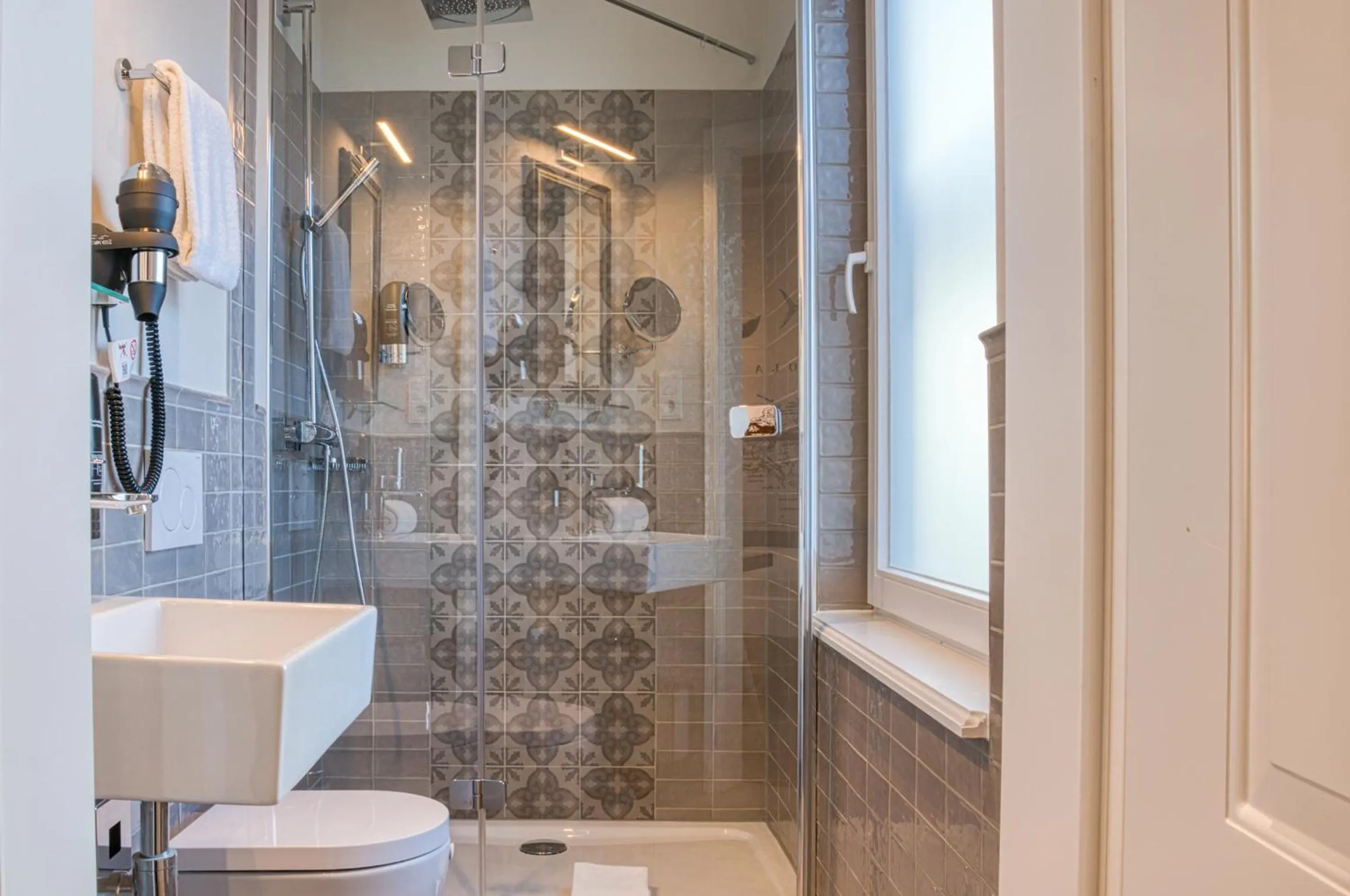 Bathroom in Boutique 53 & 56 Hamburg City, Trademark Collection by Wyndham