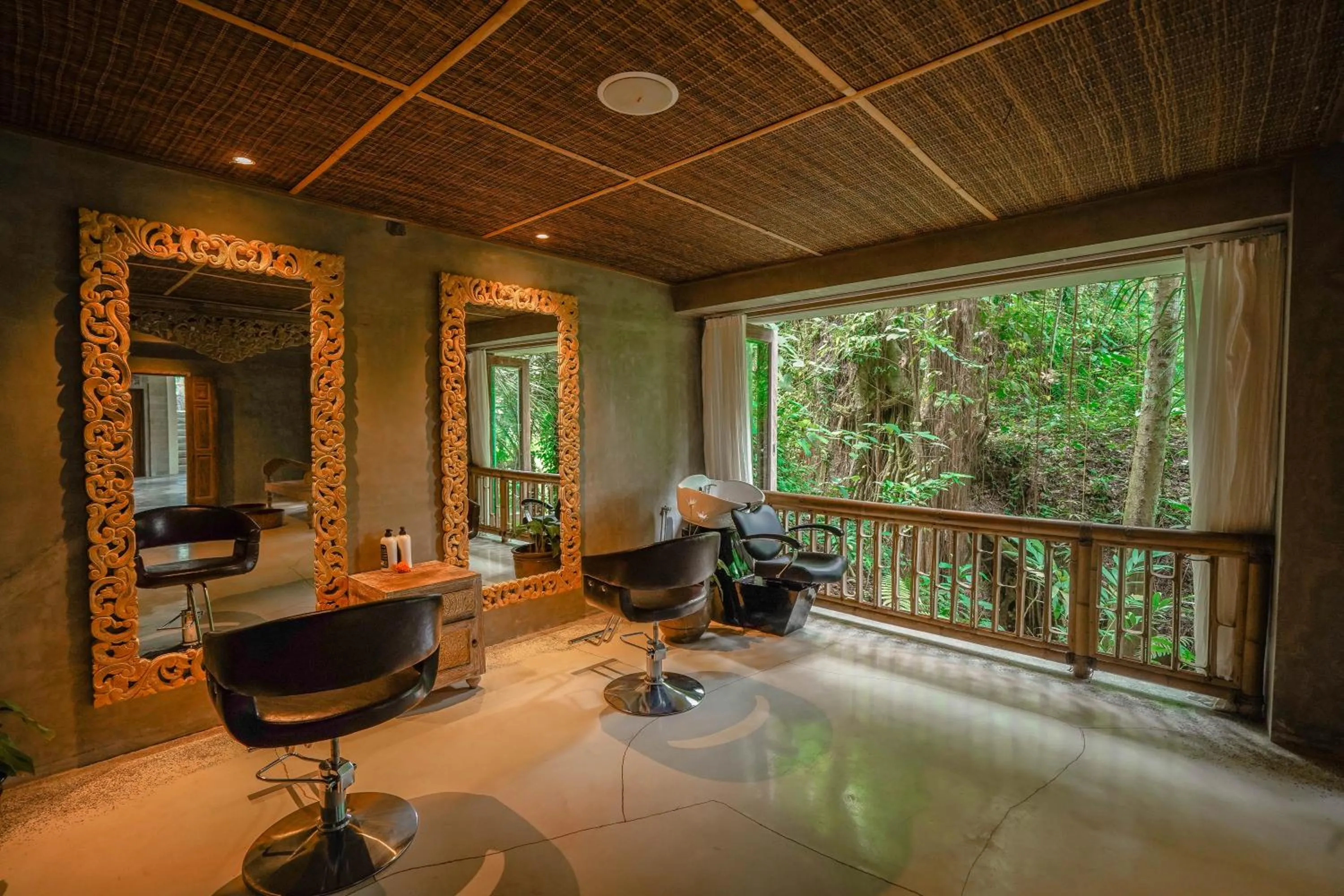 hair dryier in Kastara Resort
