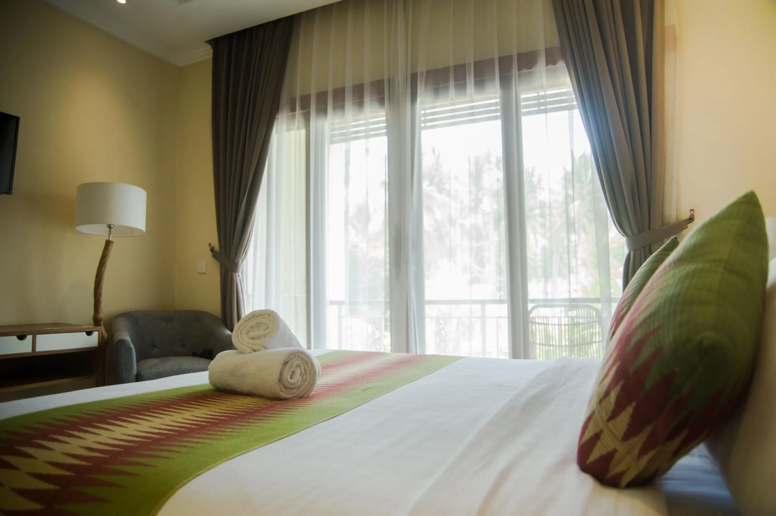 Bed in Akatara Hotel