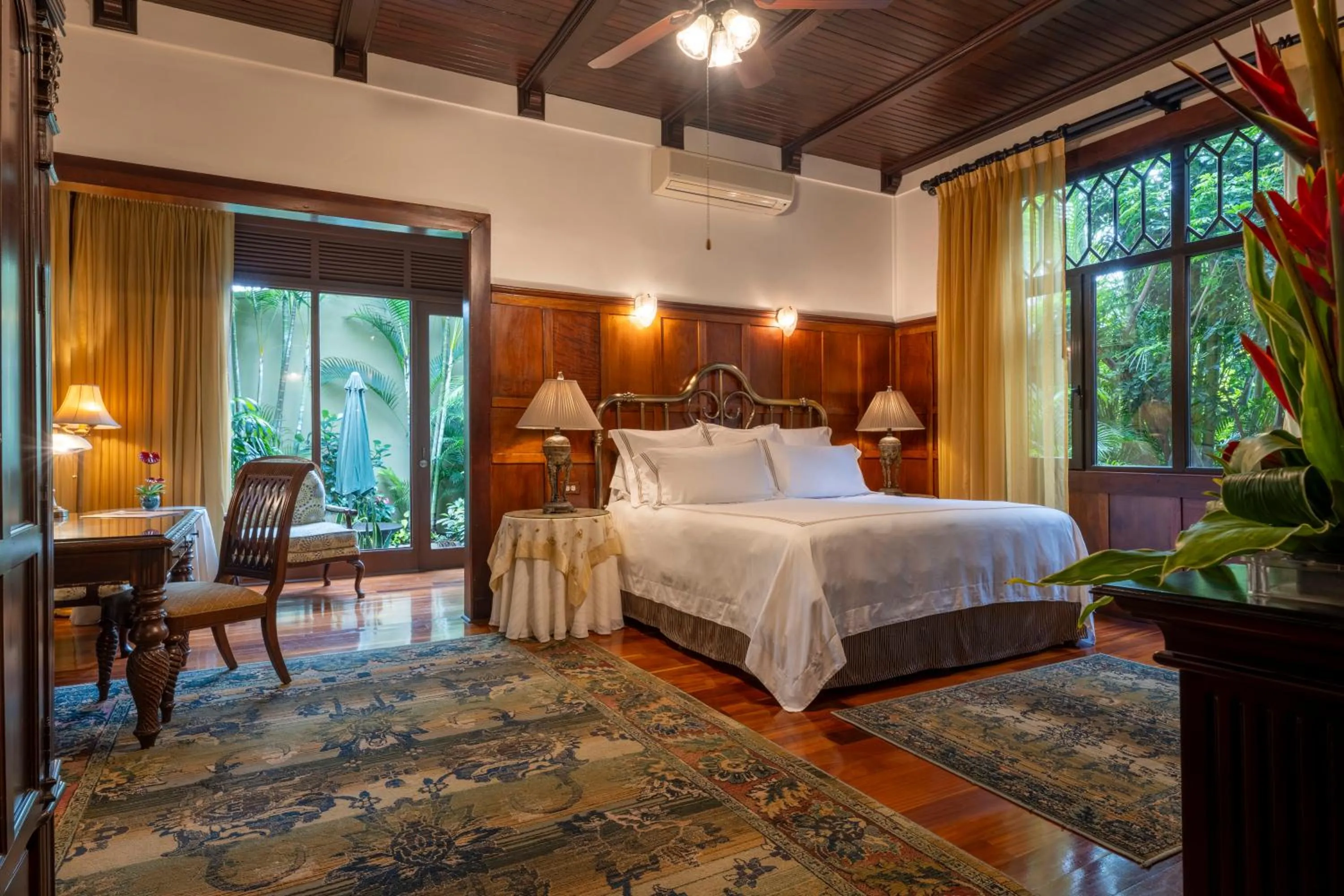 Bed in Hotel Grano de Oro