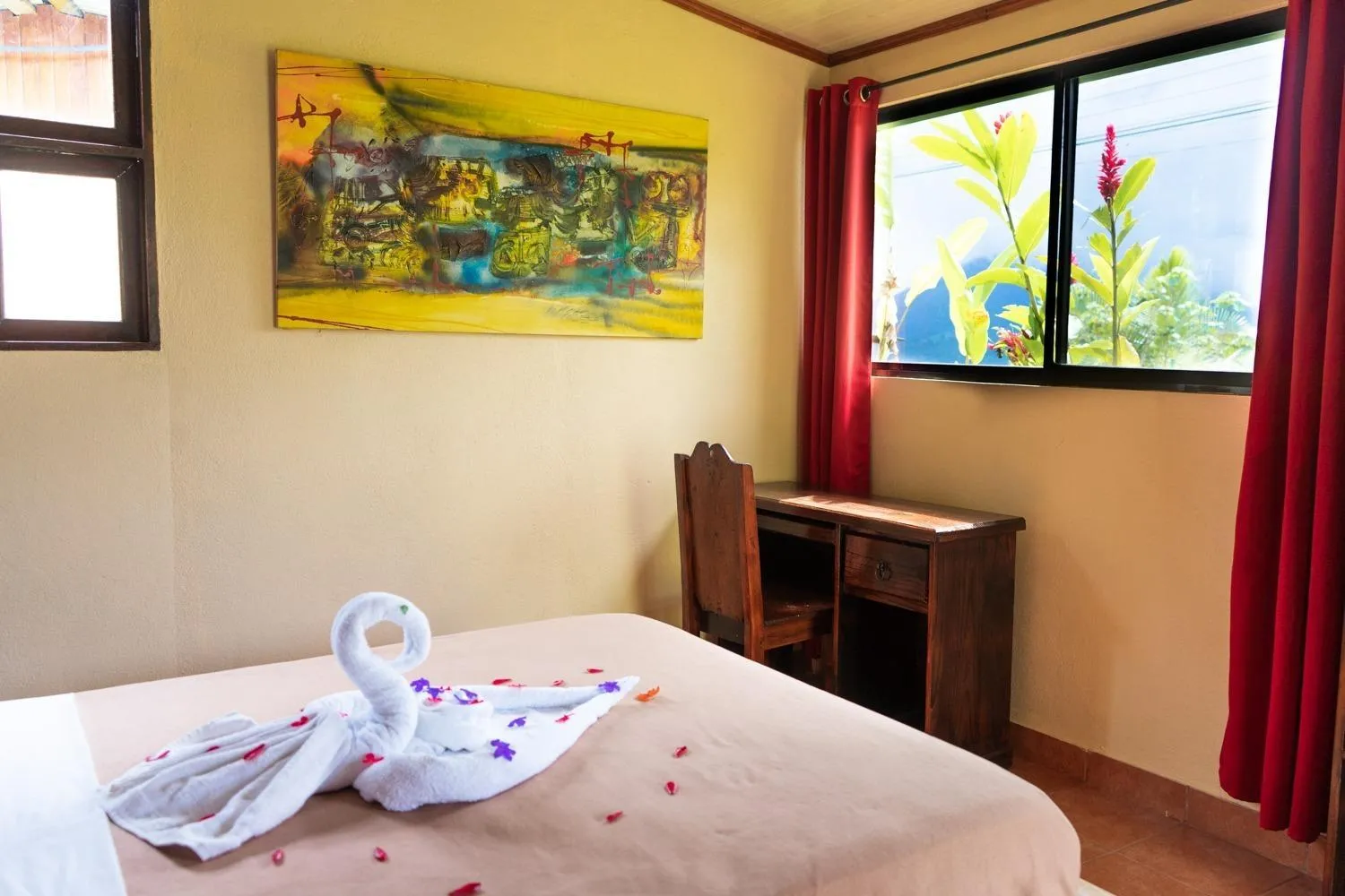 Photo of the whole room, Bed in Essence Arenal Spa & Yoga