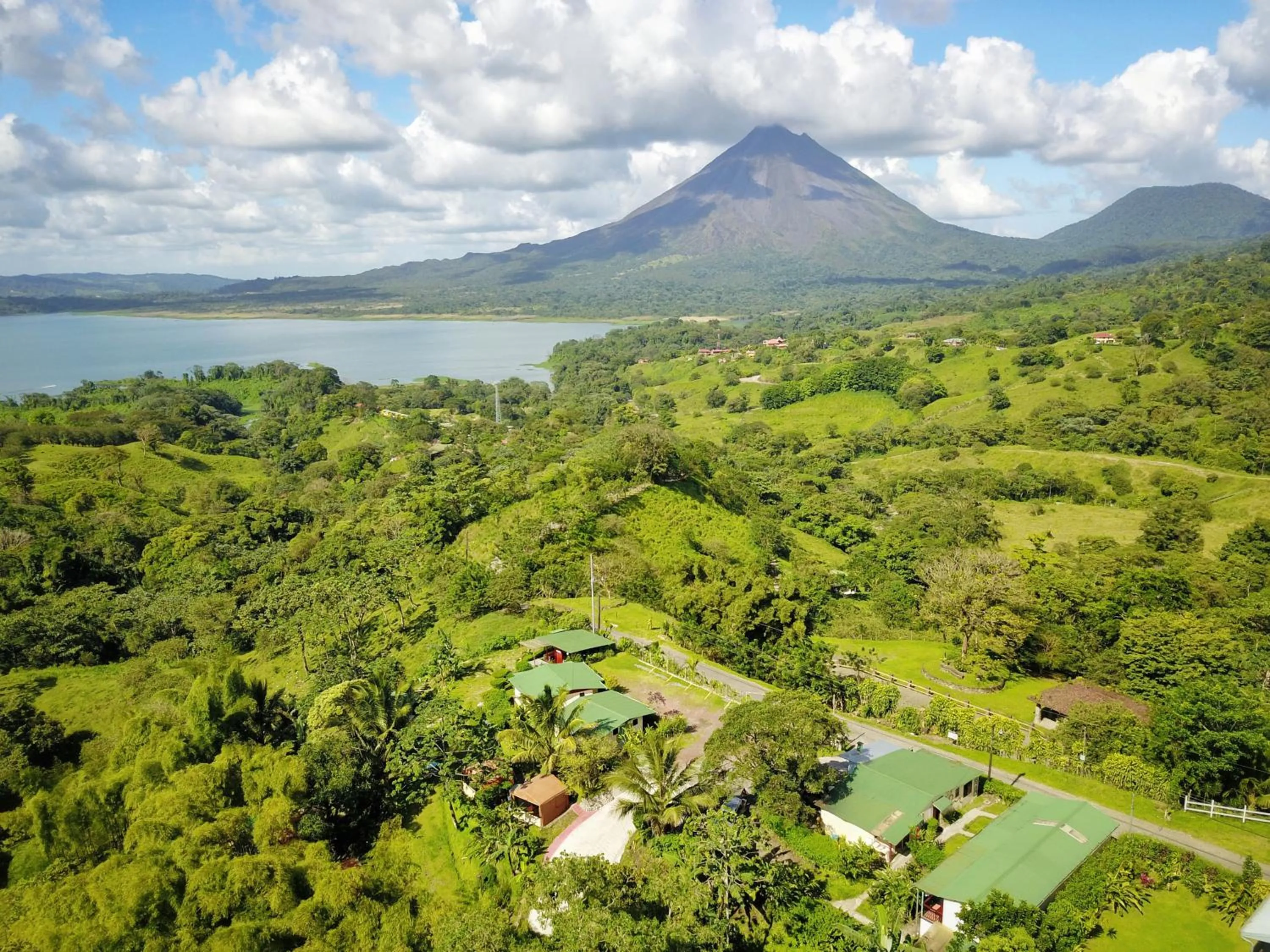 Natural landscape in Essence Arenal Spa & Yoga