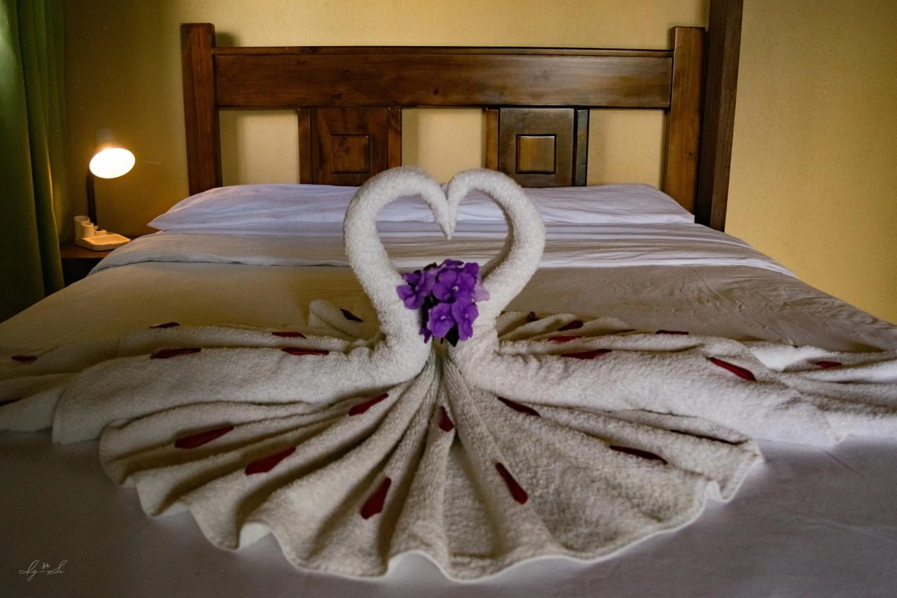 Bed in Essence Arenal Spa & Yoga