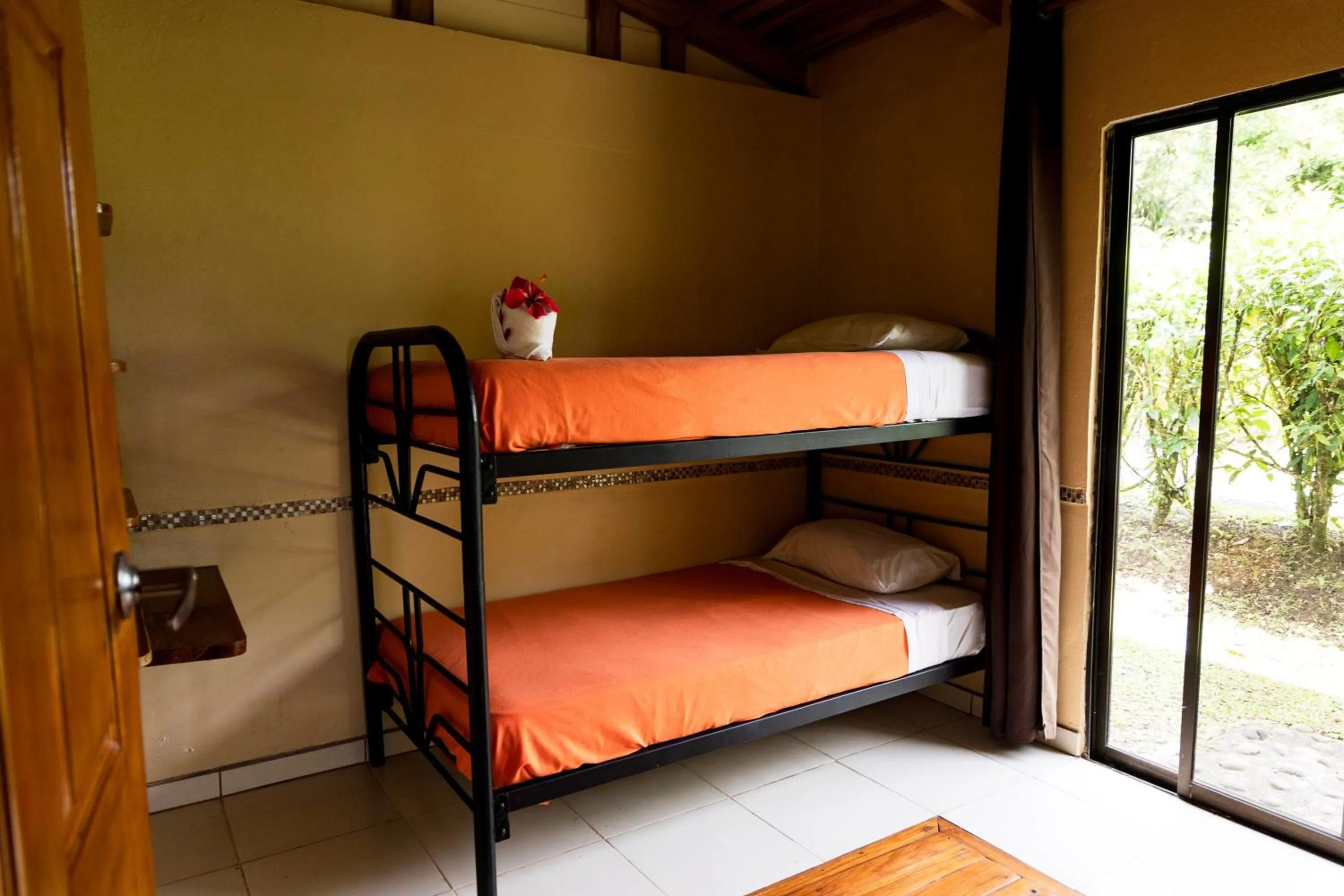 Bedroom, Bed in Essence Arenal Spa & Yoga