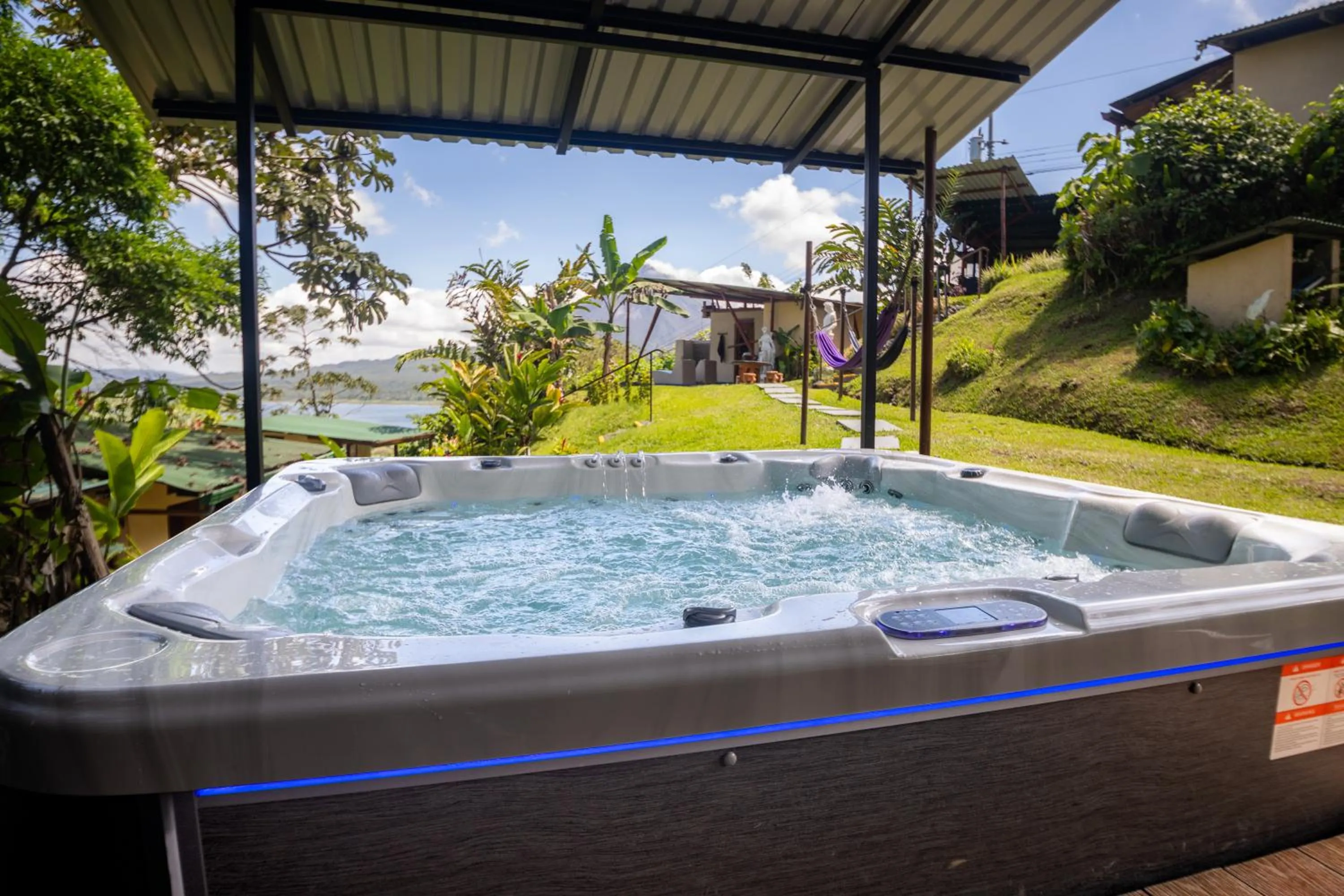 Essence Arenal Spa & Yoga