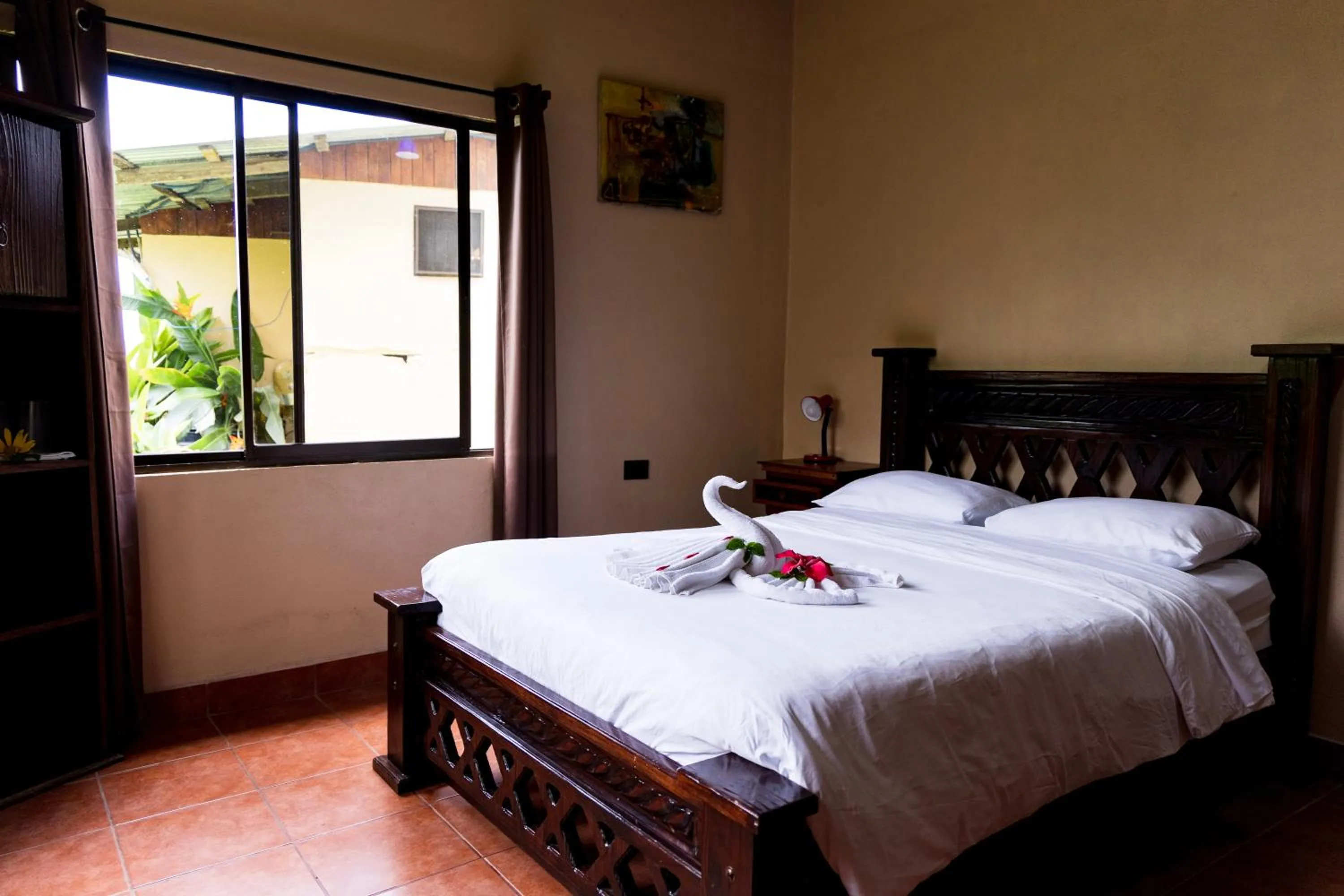 Photo of the whole room, Bed in Essence Arenal Spa & Yoga