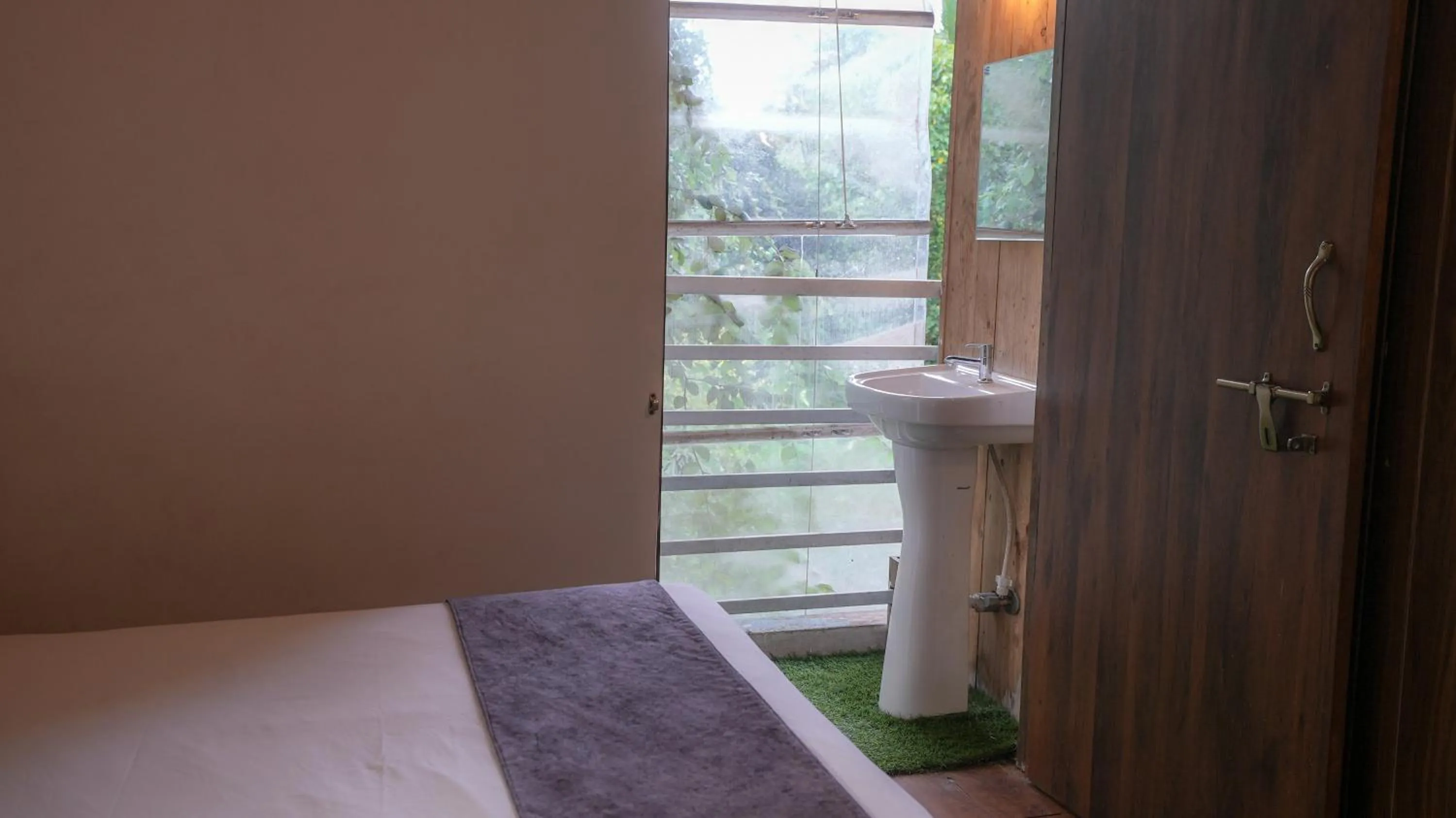 Balcony/Terrace in Anjoned Hostel & Cafe