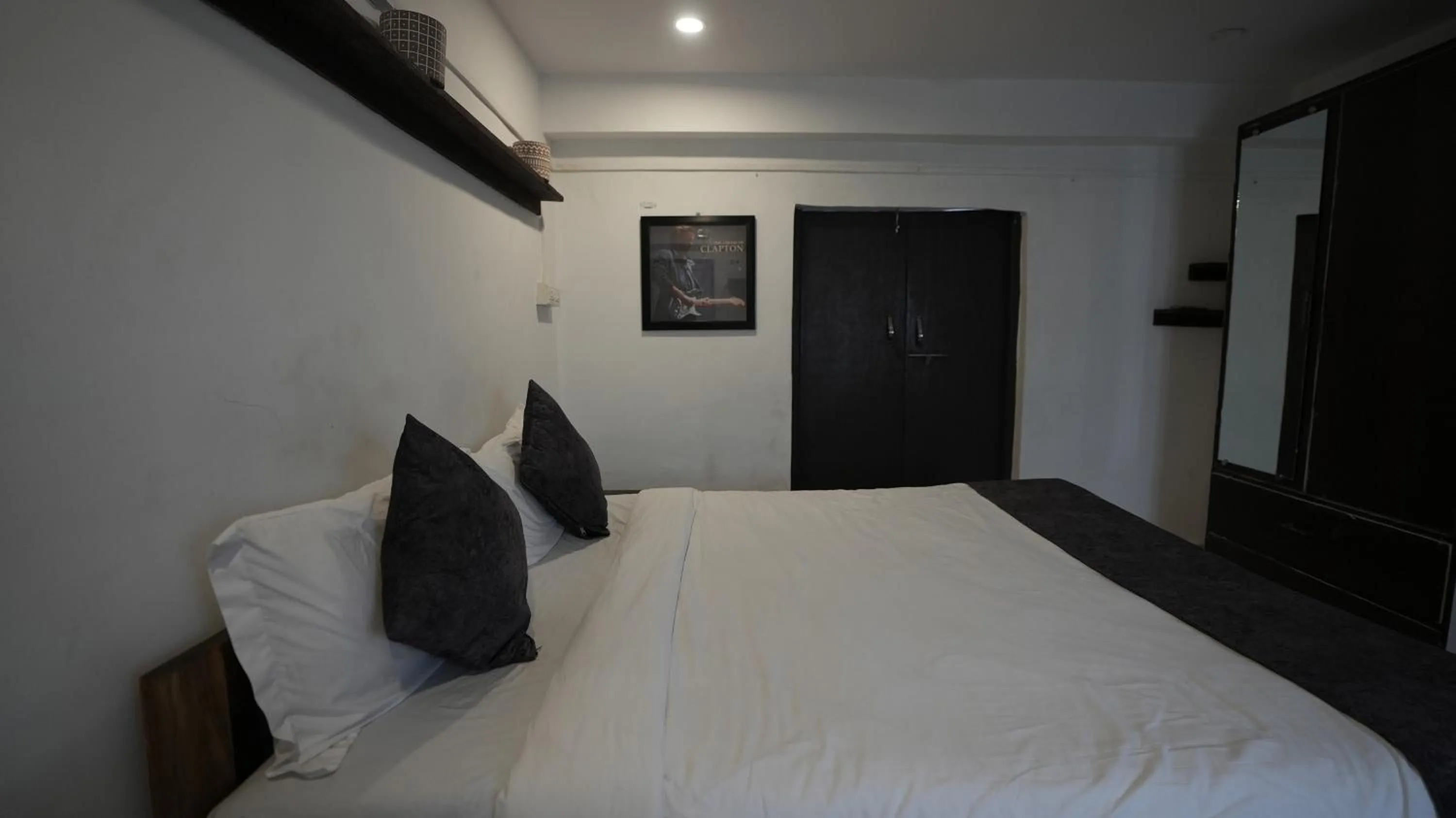 Bed in Anjoned Hostel & Cafe