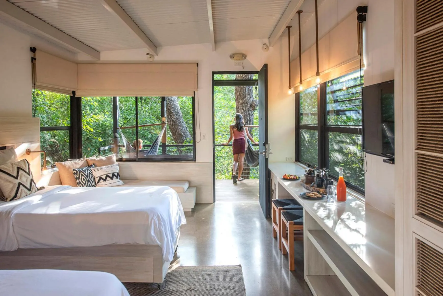 Balcony/Terrace, Bed in Rio Perdido Hotel & Thermal River