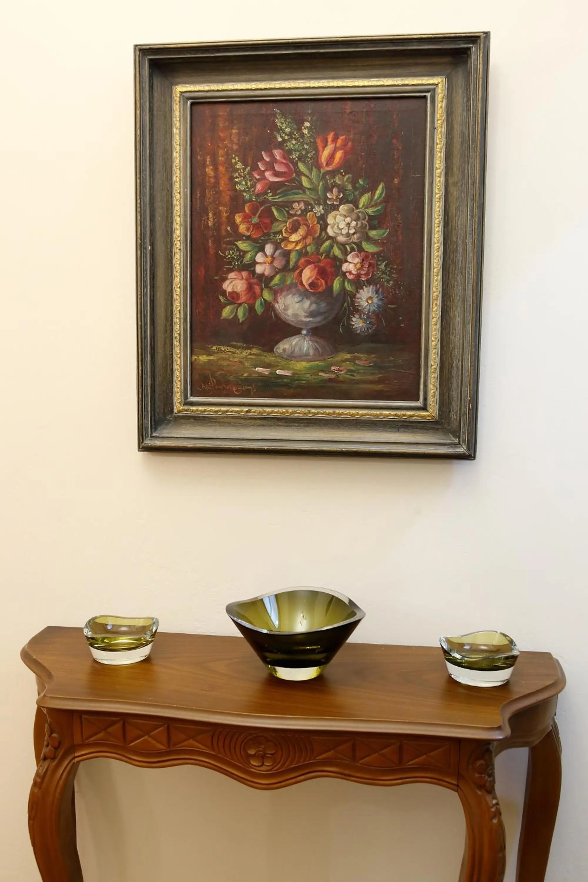 Decorative detail in Best House, Athens Central Flat, Ithakis Str