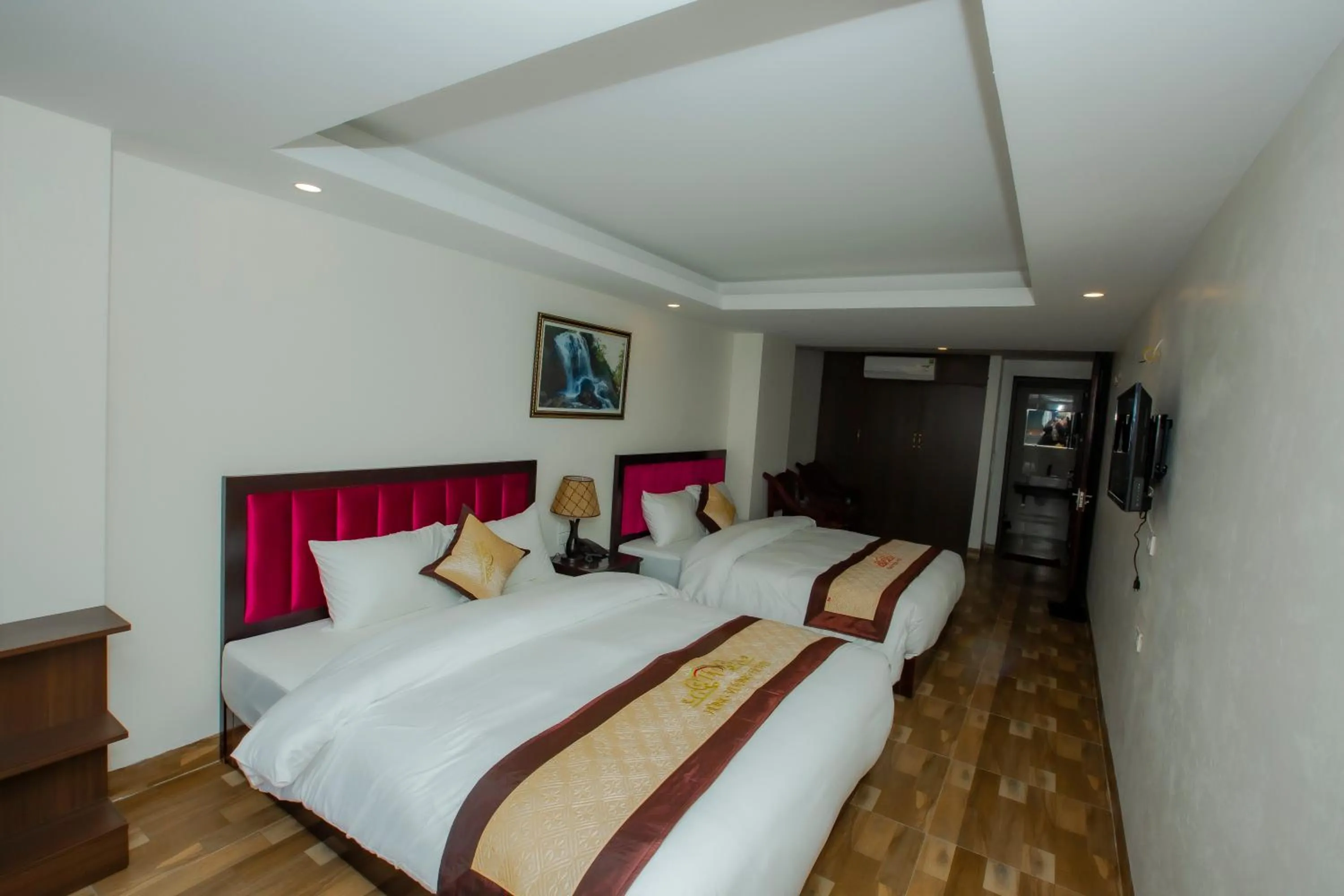 Bed in SAPA KING HOTEL HUNG VUONG HOTEl