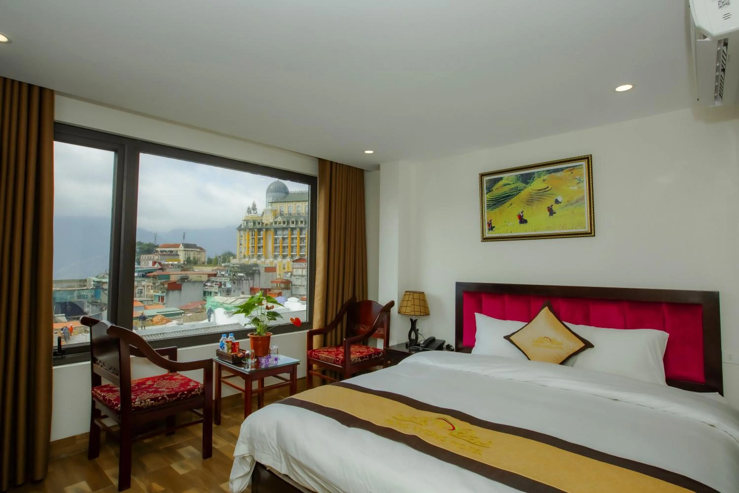 Bed in SAPA KING HOTEL HUNG VUONG HOTEl