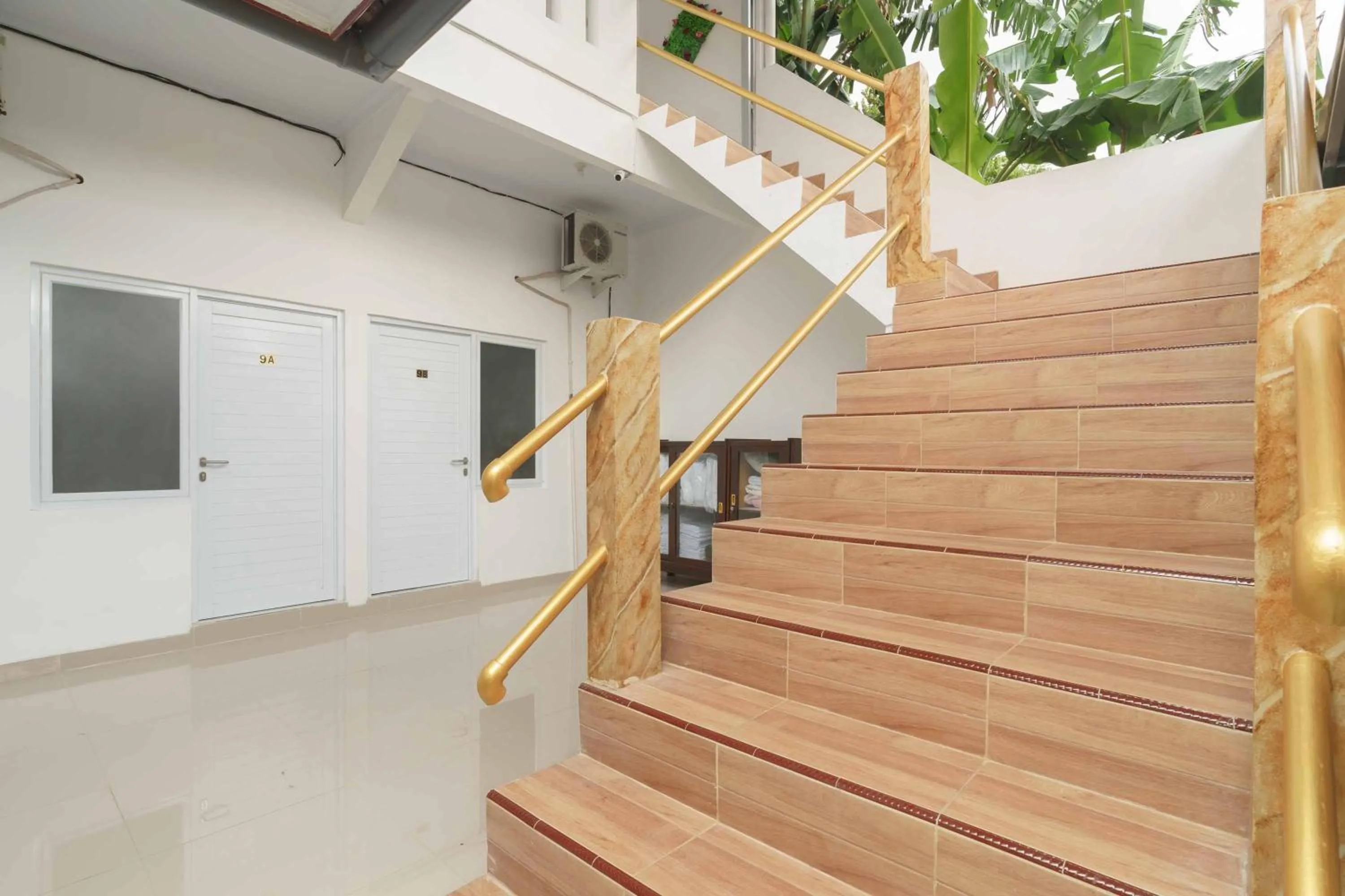 RedDoorz Syariah near Exit Toll Jatiwarna 2