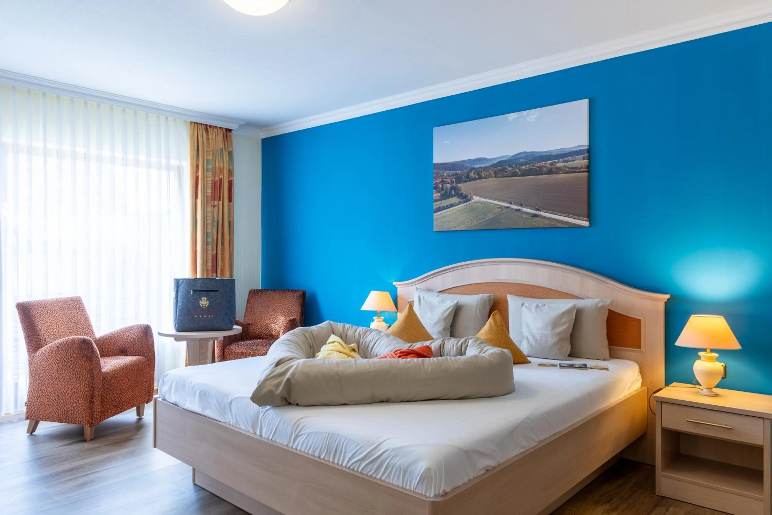 room service, Bed in Hotel Freund - Privathotels Dr Lohbeck