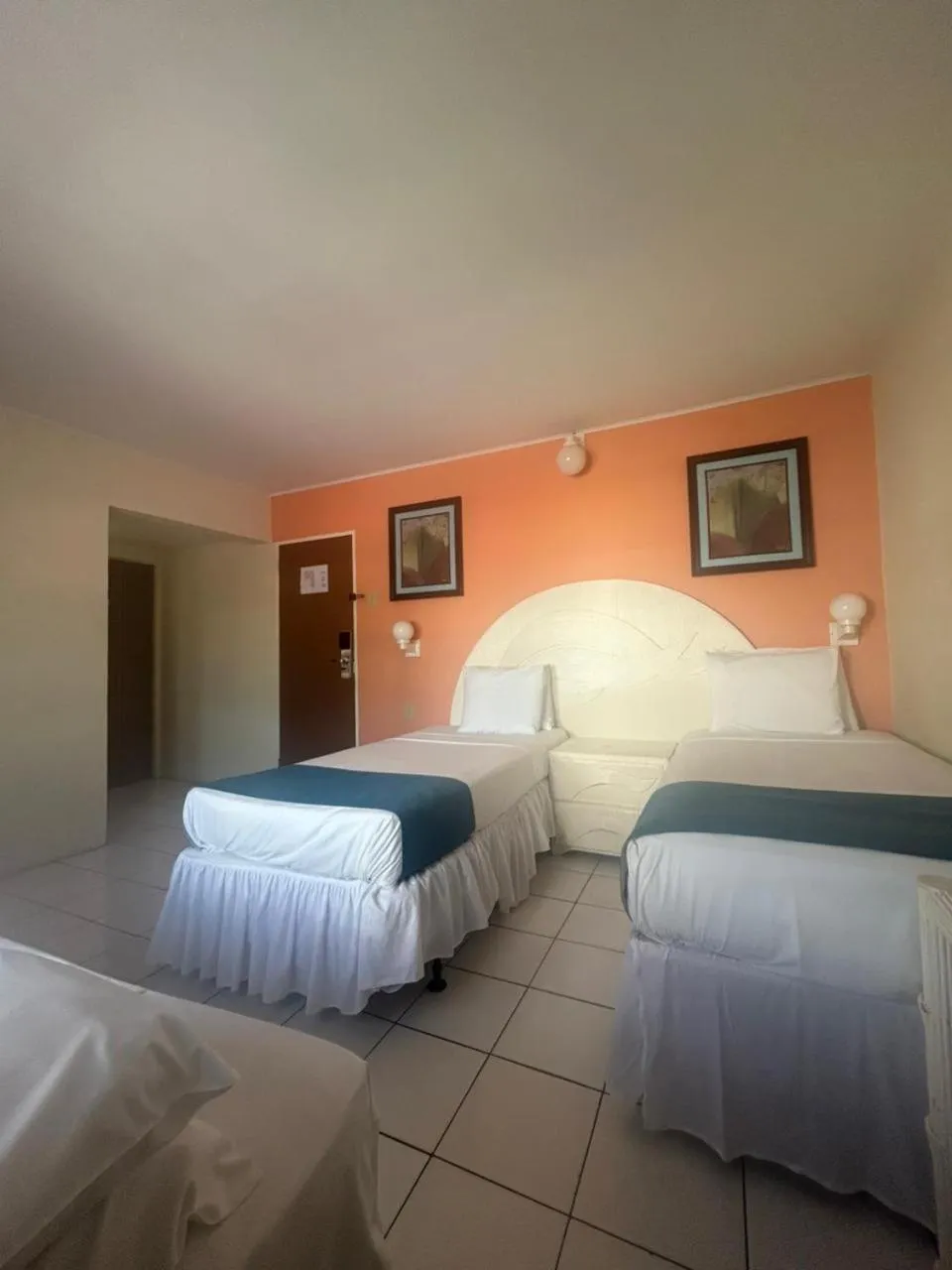 Bed in Seaview Beach Hotel