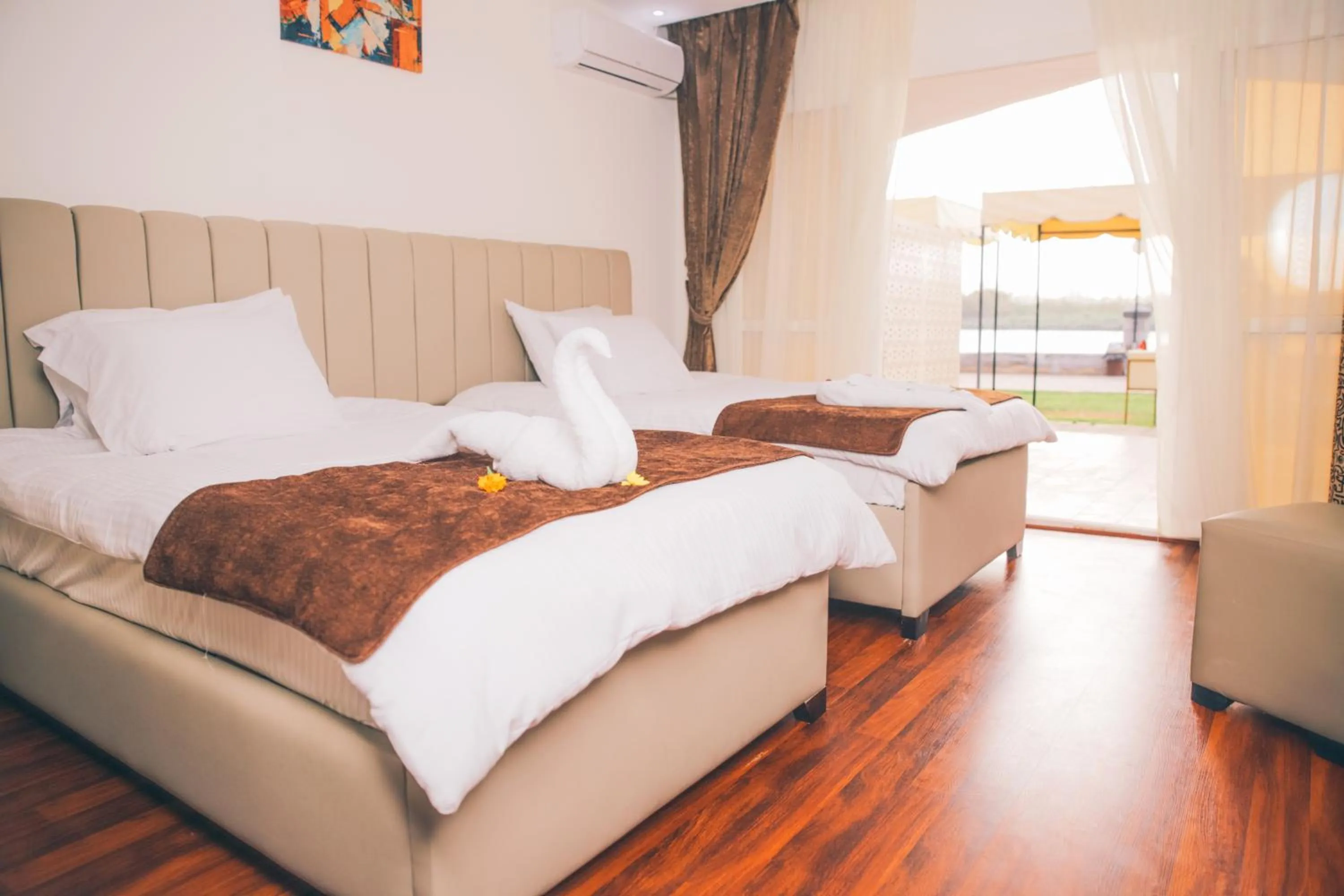 Bed in Jewel Maadi Cabins and Club