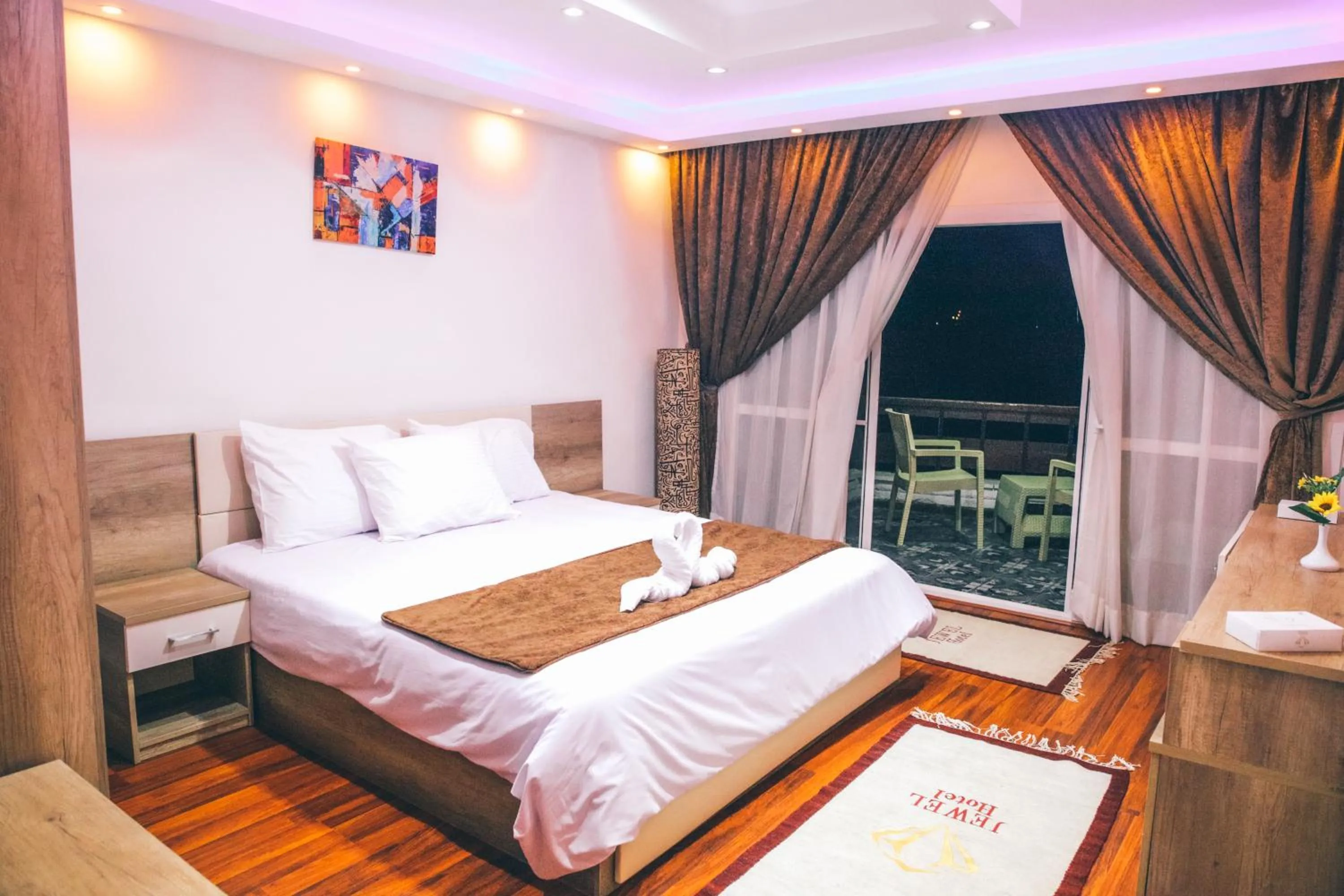 Bed in Jewel Maadi Cabins and Club