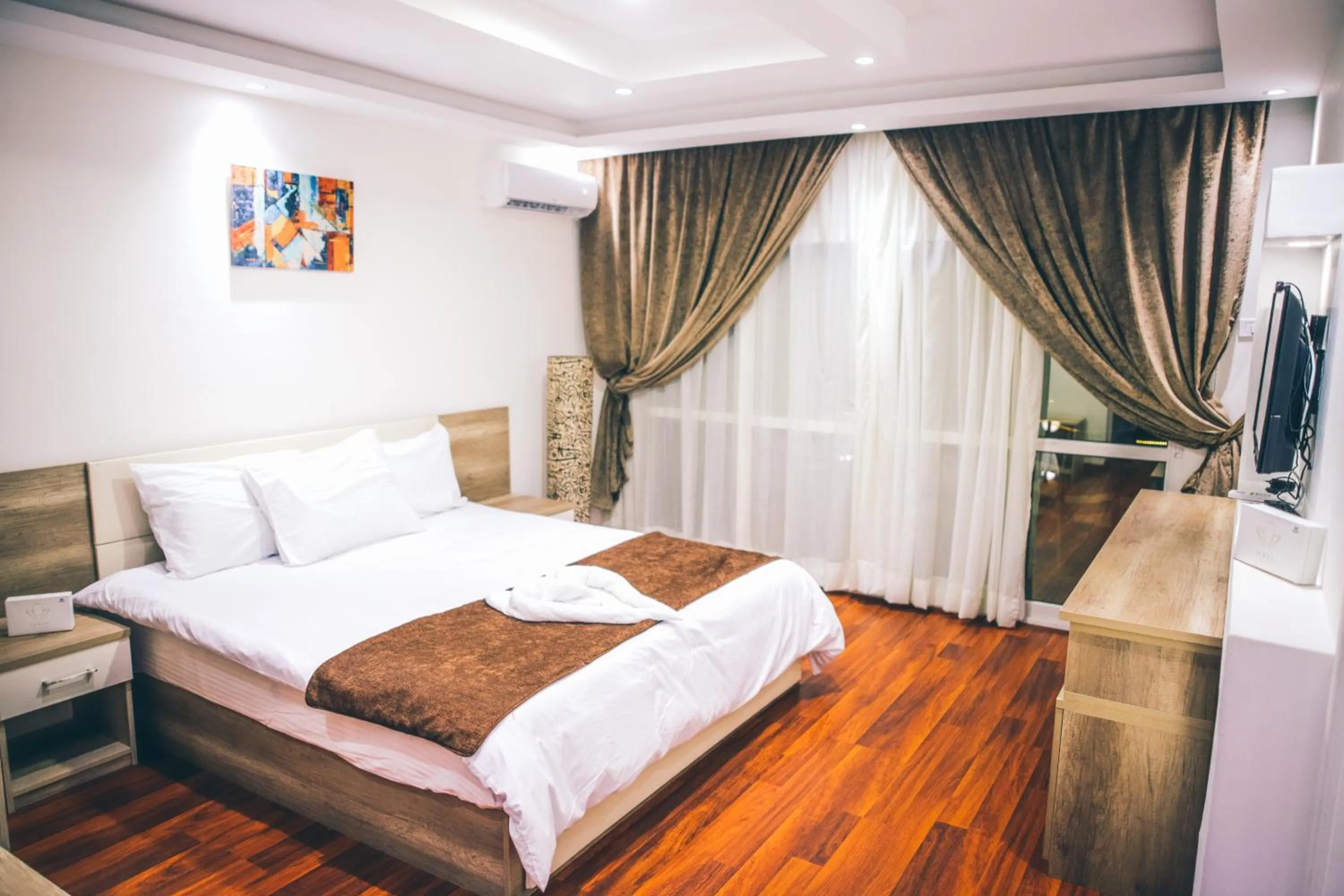 Bed in Jewel Maadi Cabins and Club