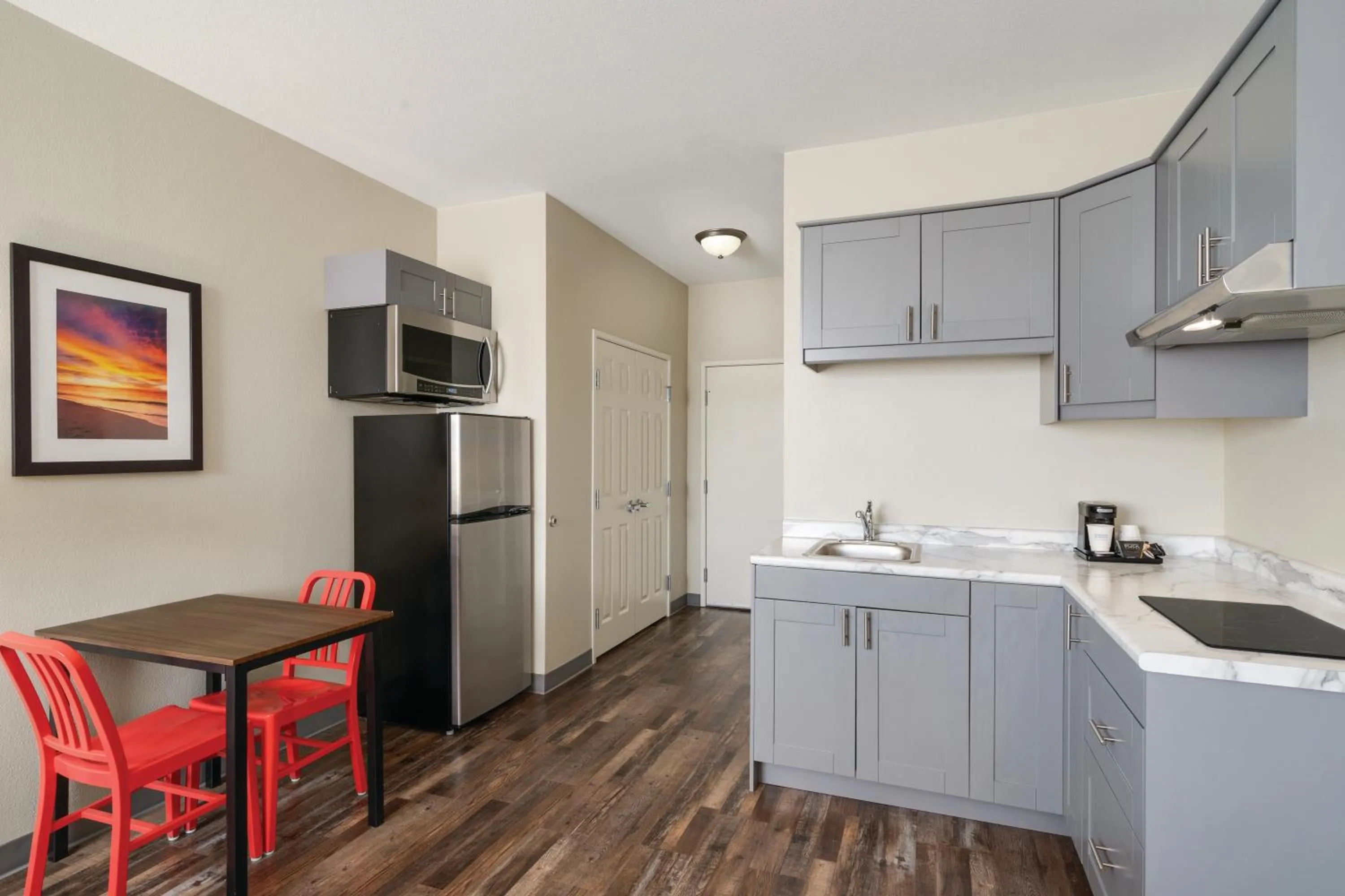 Kitchen or kitchenette in Bakken Airport XWA Hotel & Studios