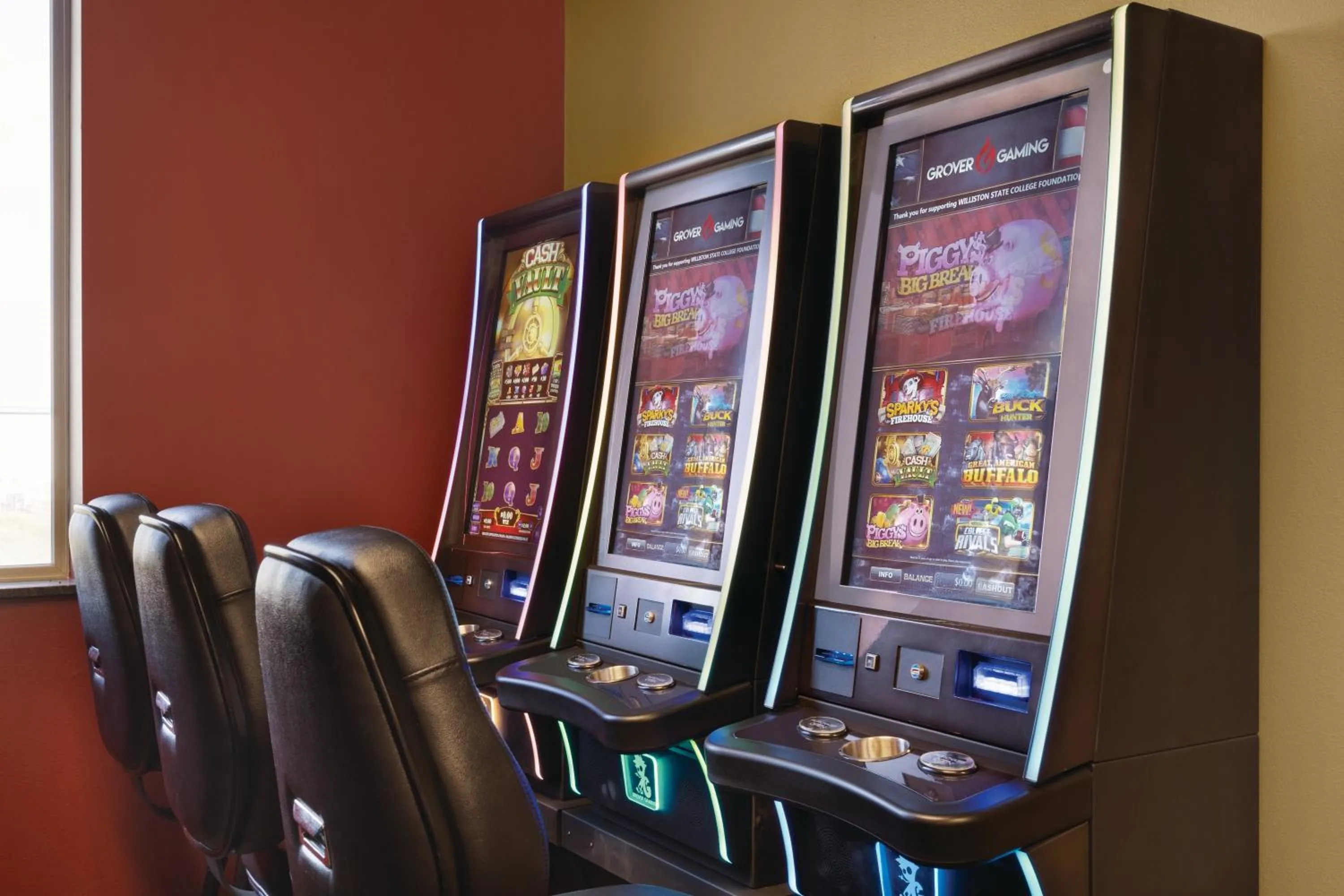 Casino in Bakken Airport XWA Hotel & Studios