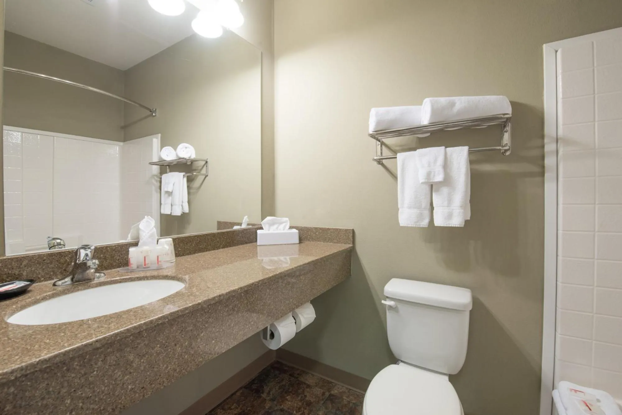 Toilet in Bakken Airport XWA Hotel & Studios