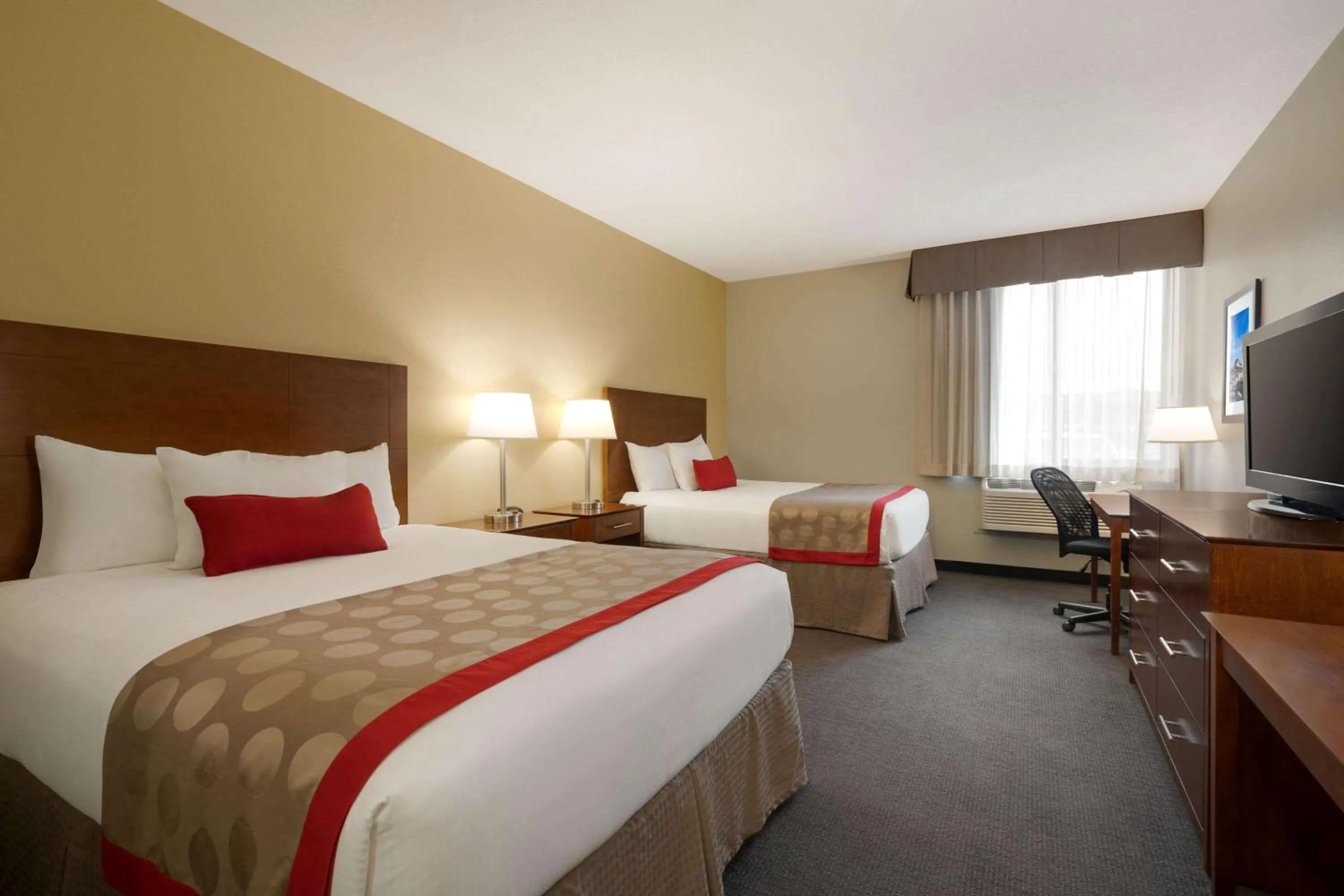 Photo of the whole room, Bed in Bakken Airport XWA Hotel & Studios