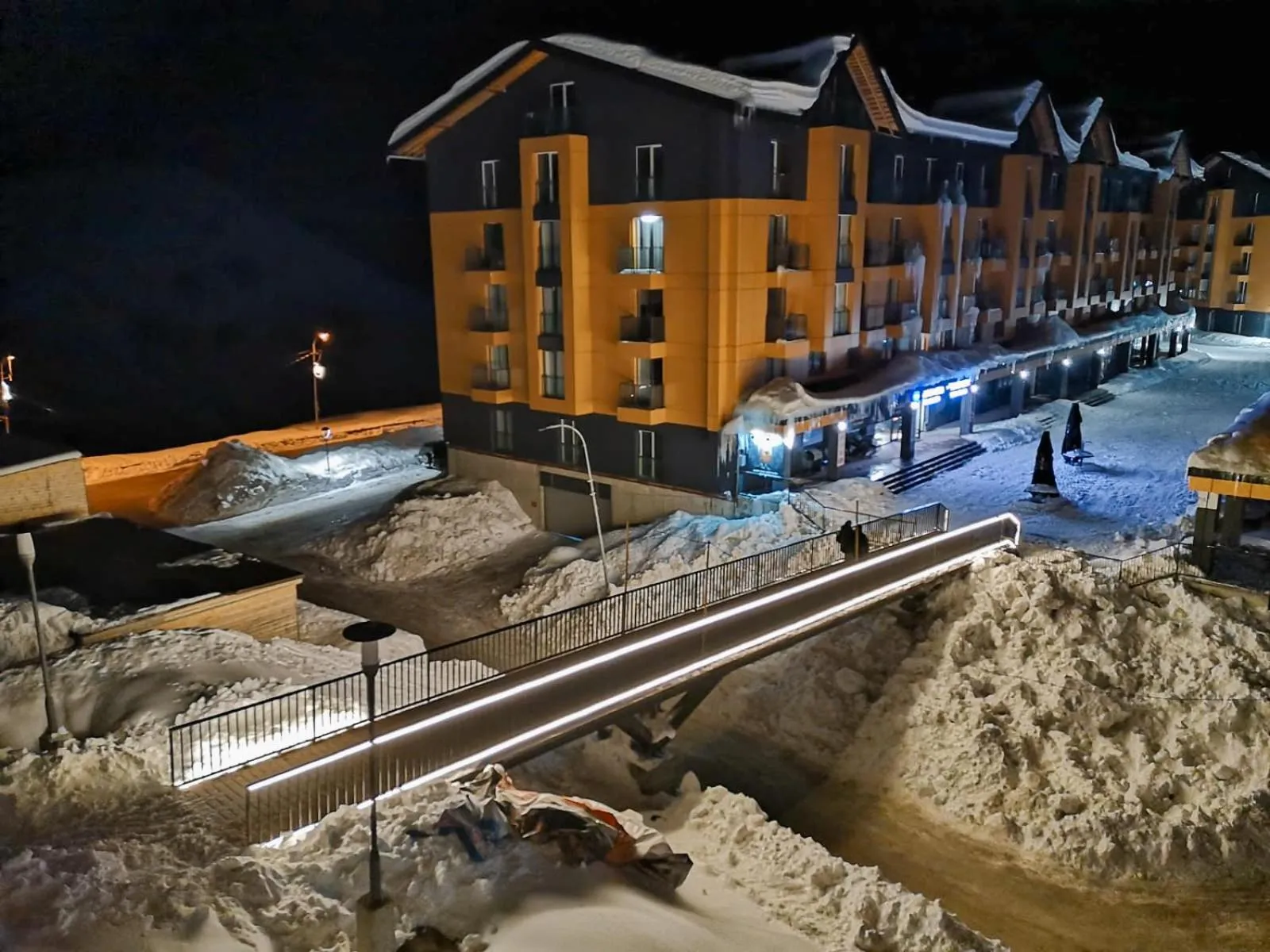 New Gudauri Four Seasons F4 by Gudauri Travel