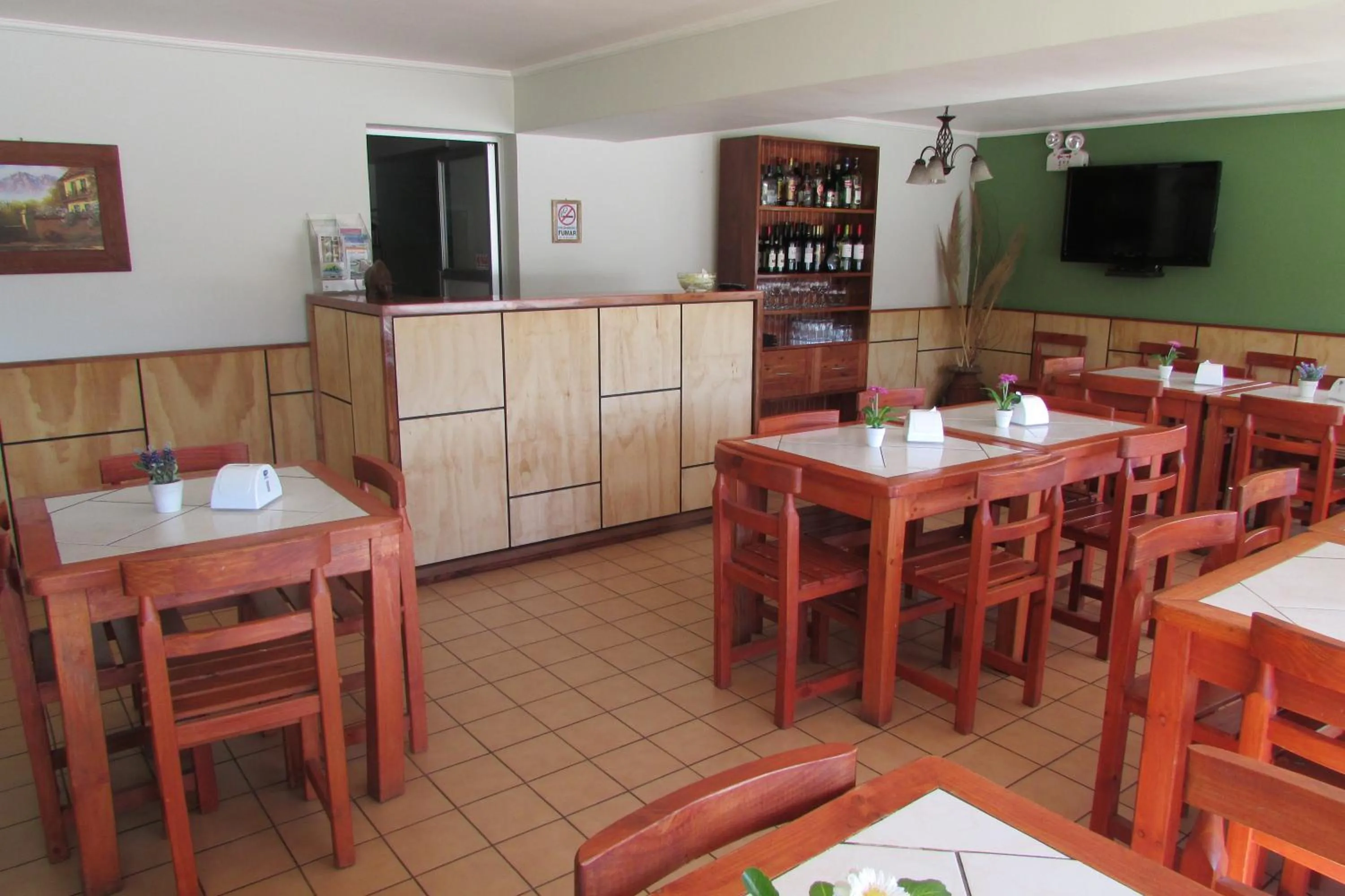 Restaurant/places to eat in Hotel Los Andes