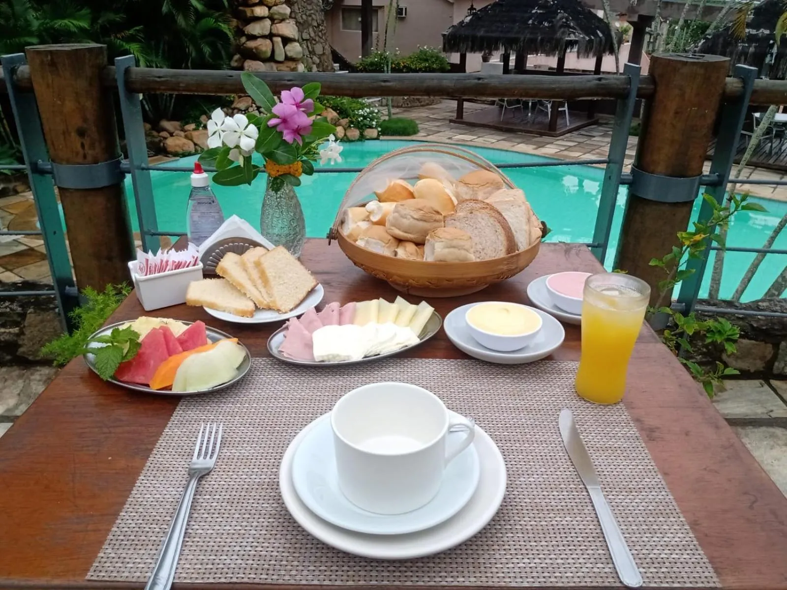 Tarumã Búzios Hotel