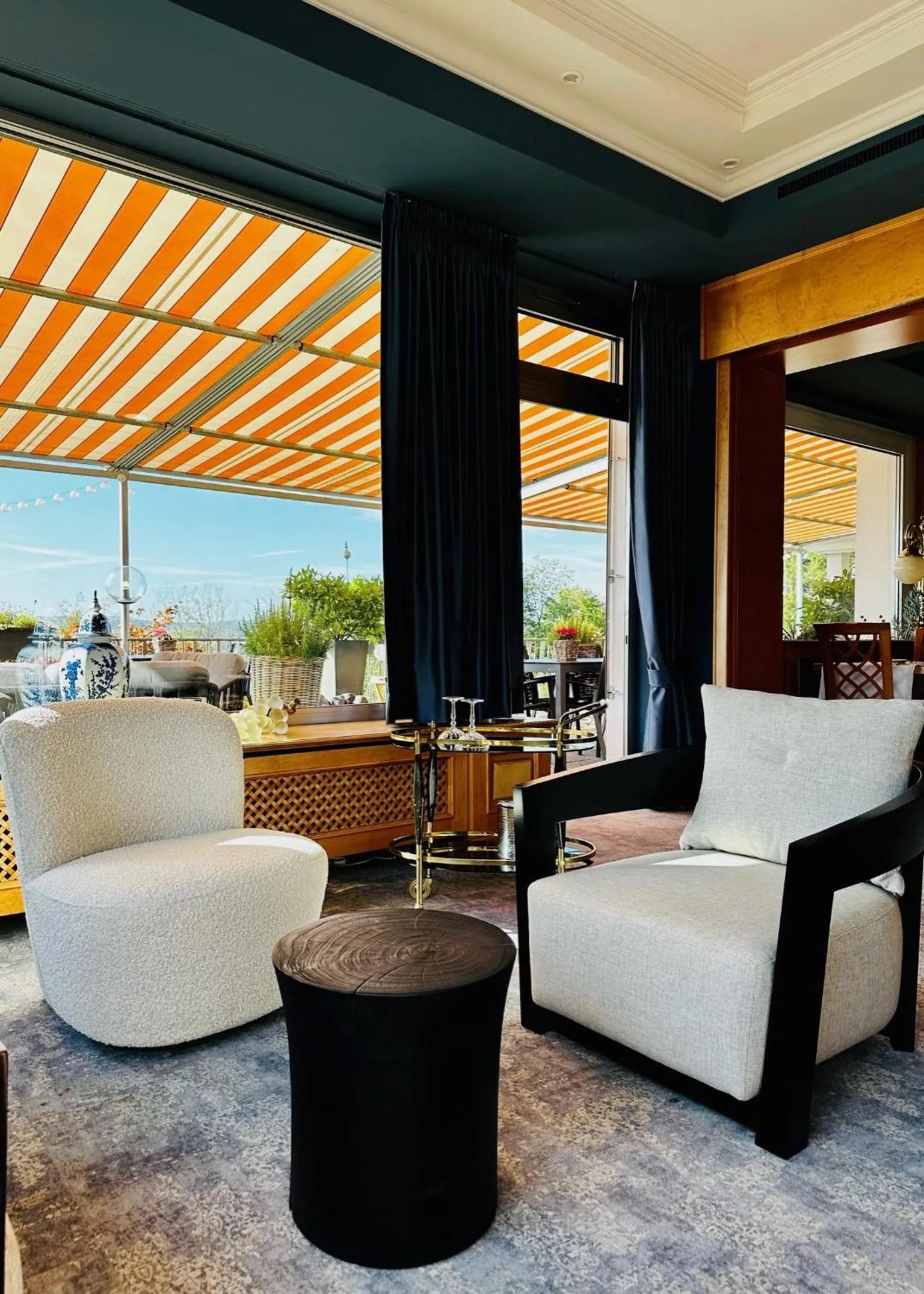 Lounge or bar in Landhotel Bellevue