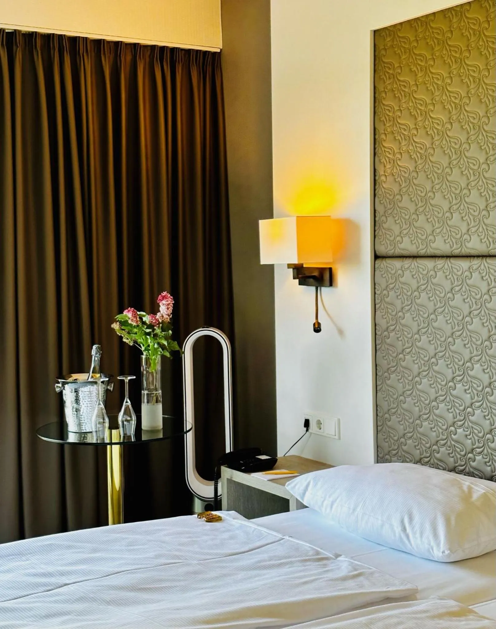 Photo of the whole room, Bed in Landhotel Bellevue