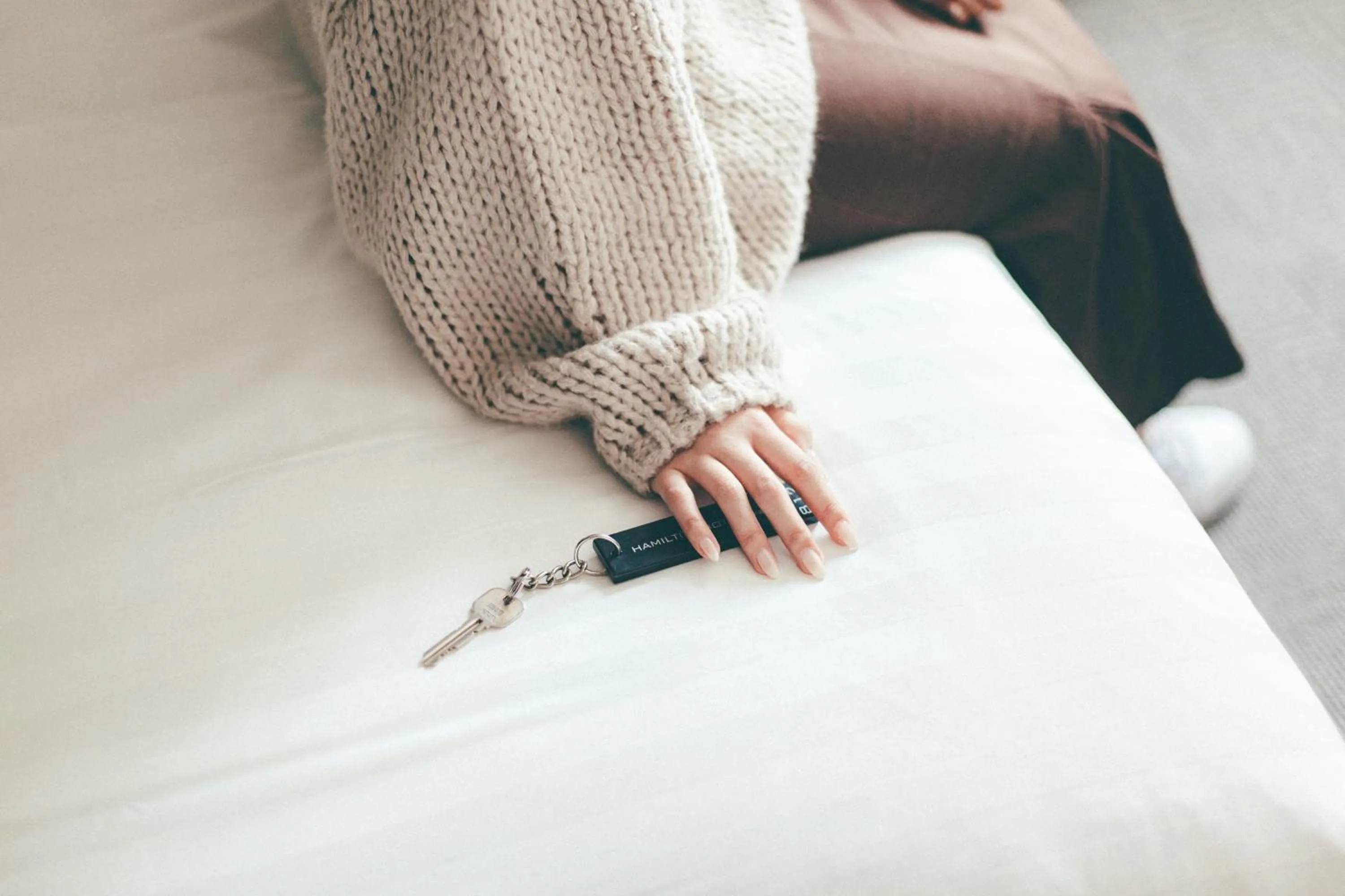 Bed in Hamilton Hotel Black