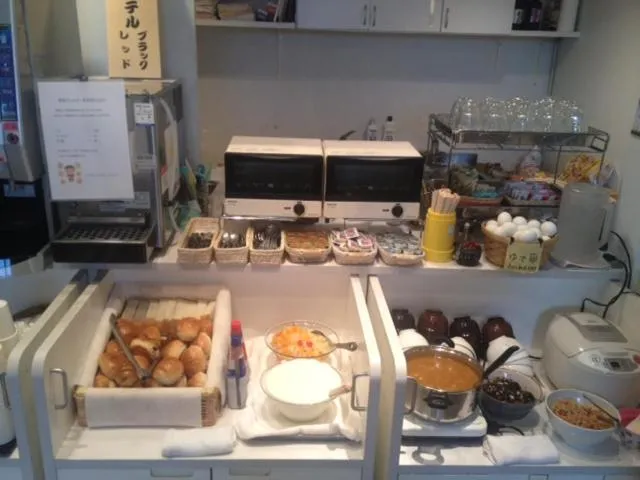 Breakfast in Hamilton Hotel Black