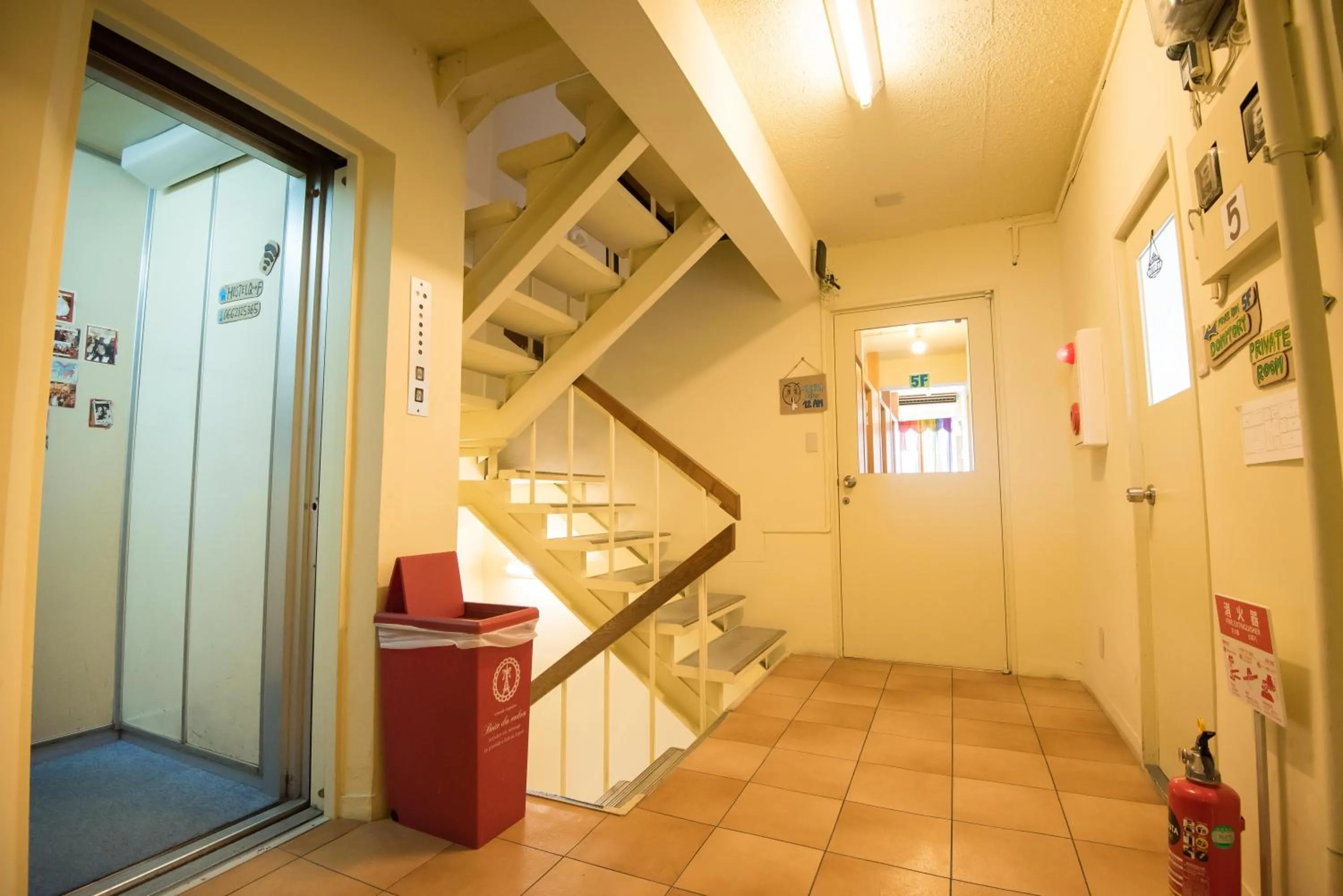 Area and facilities in Hostel Q