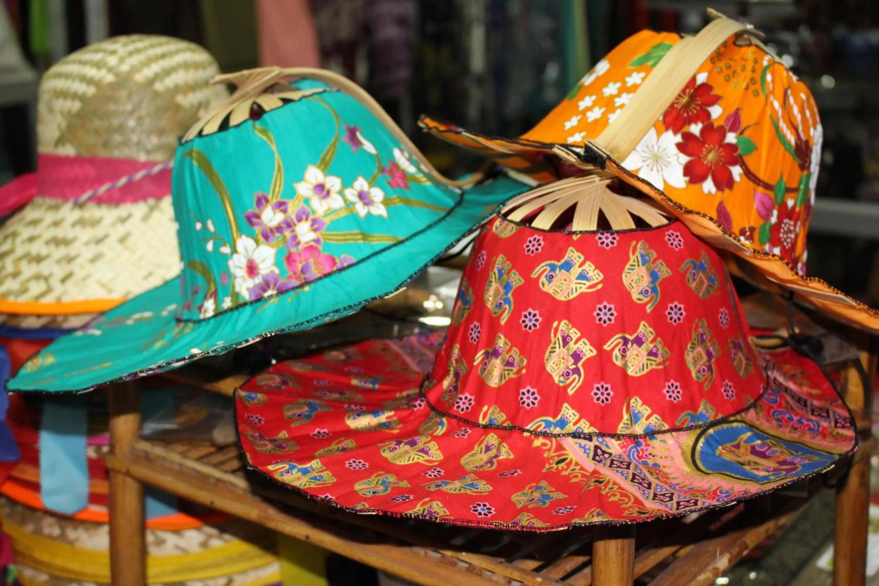 Library in City Angkor Hotel