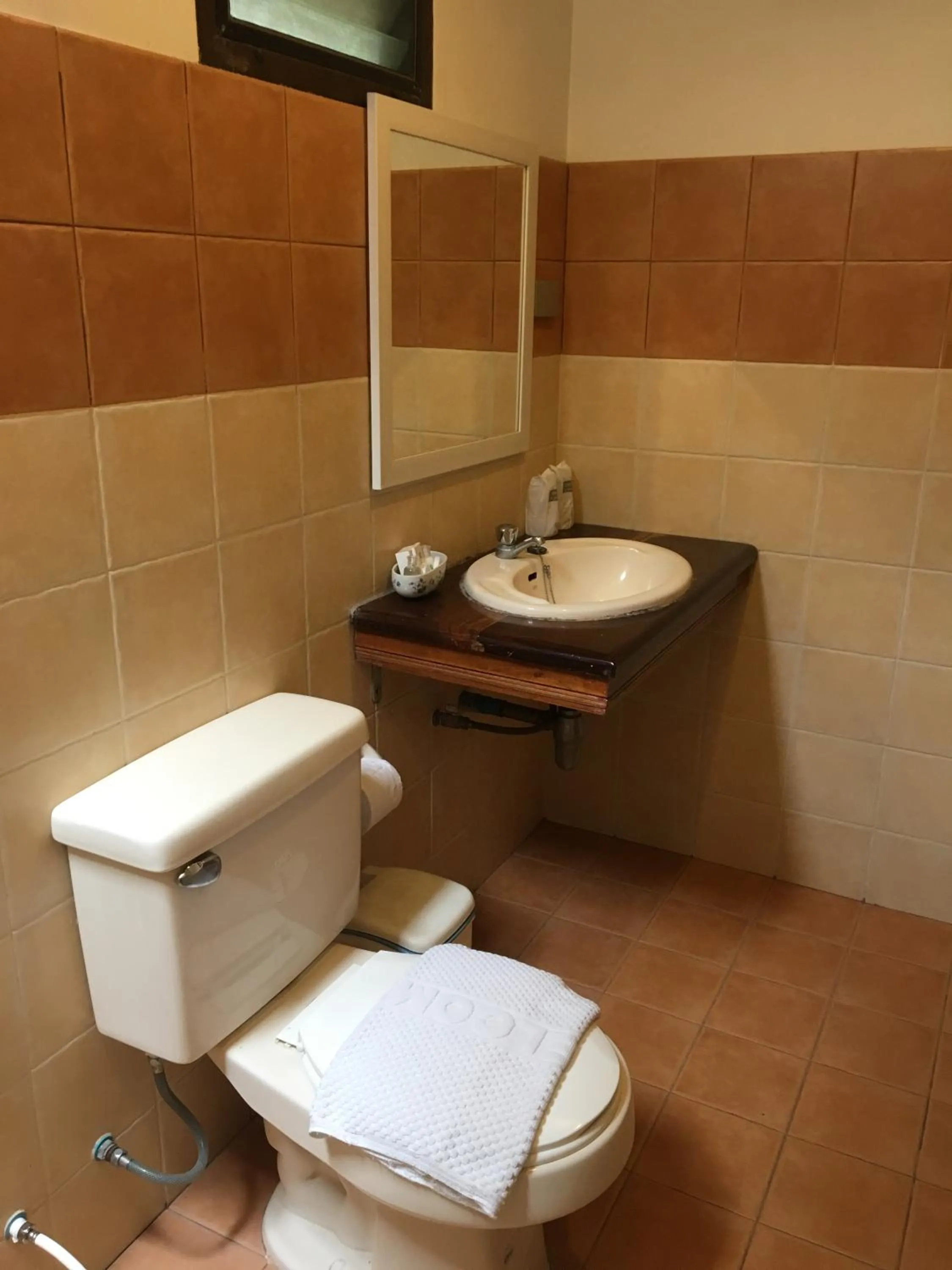 Bathroom in Suan Bankrut Beach Resort