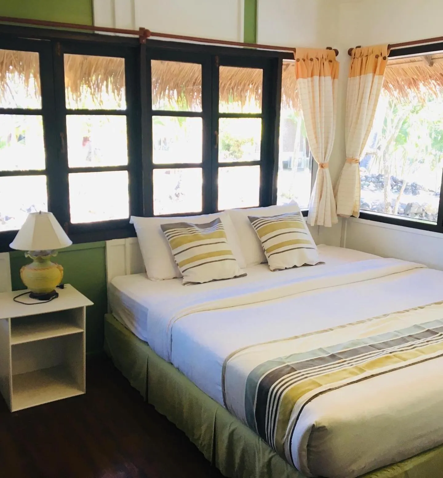 Bed in Suan Bankrut Beach Resort