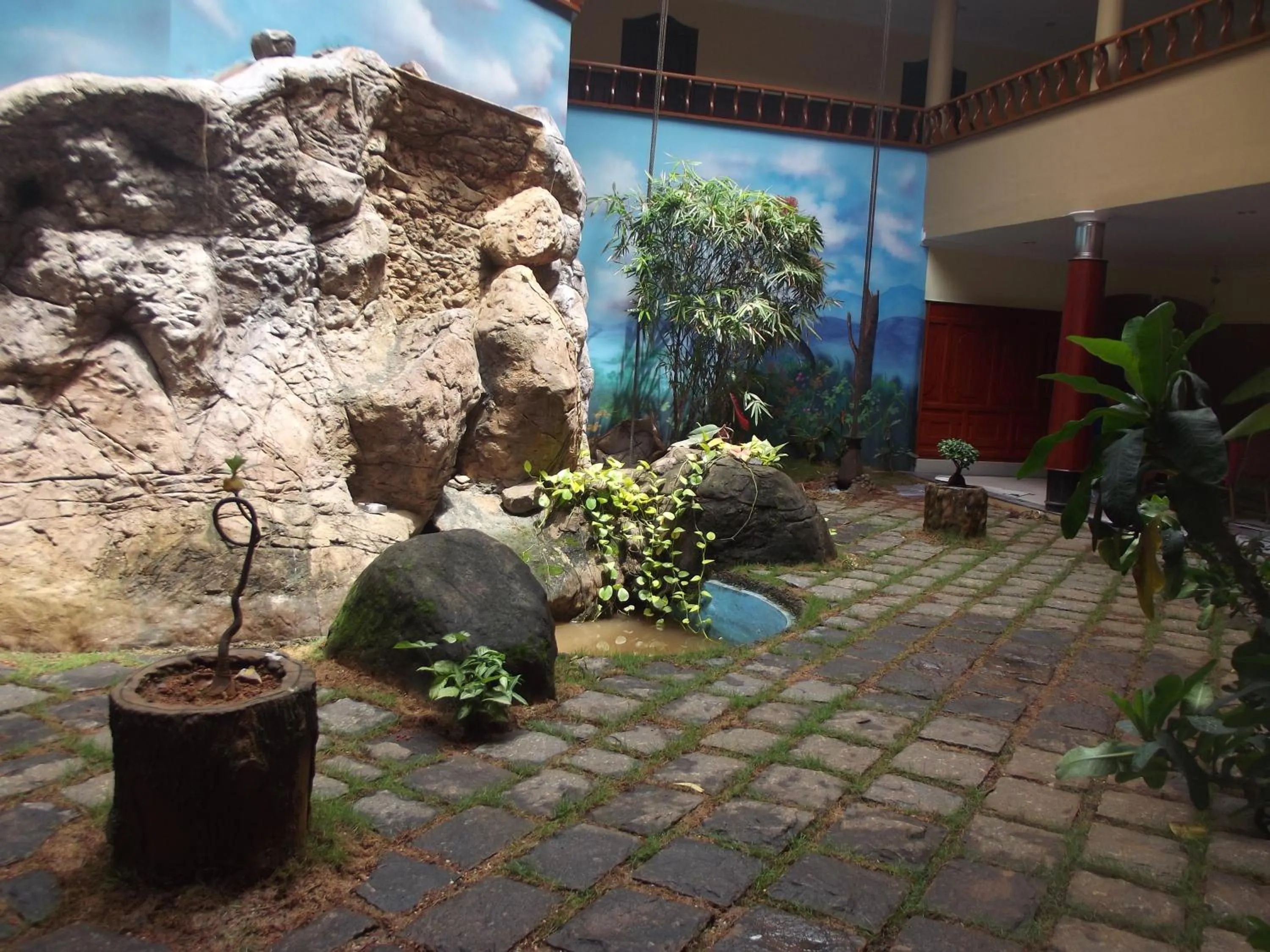 Garden in Devasura inn