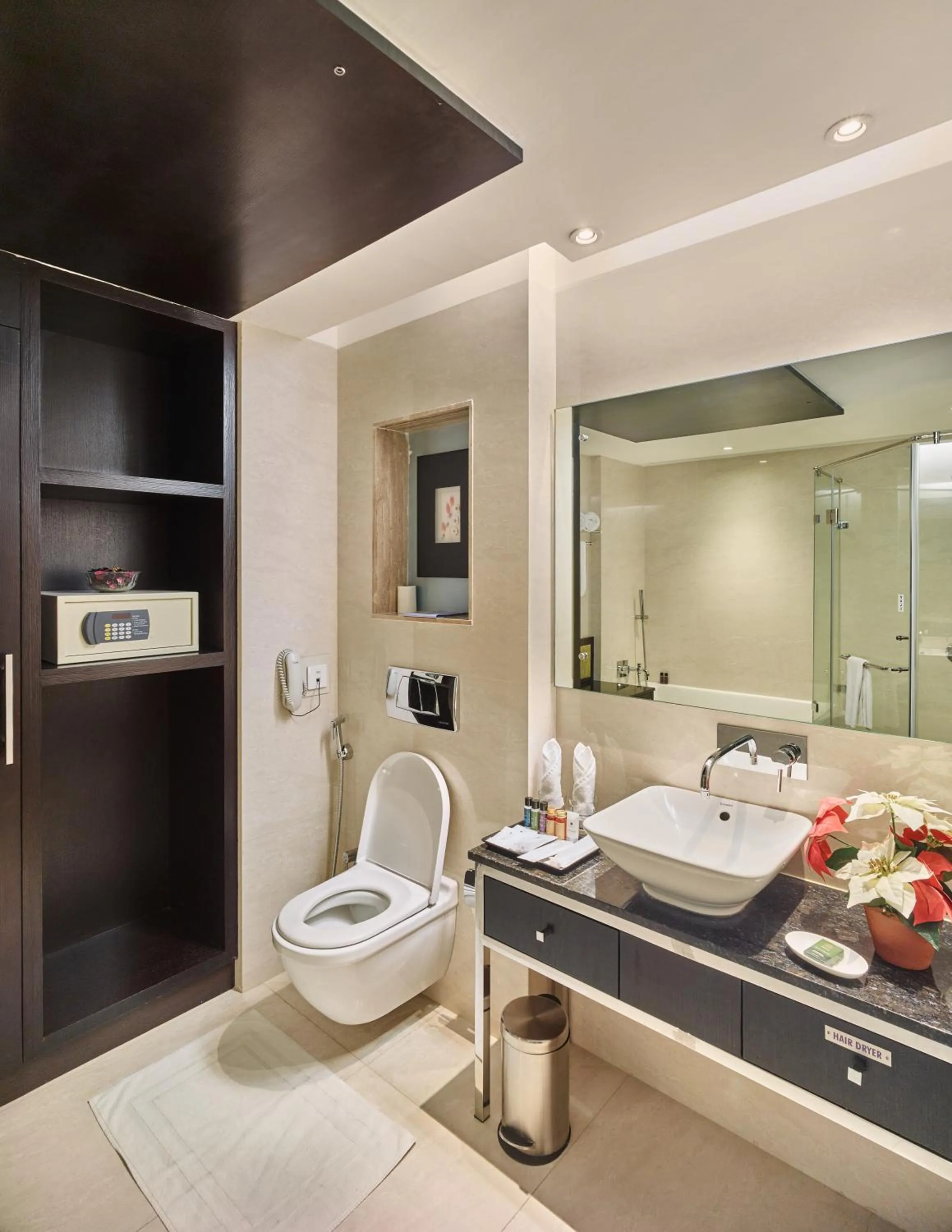 Bathroom in HYCINTH Hotels