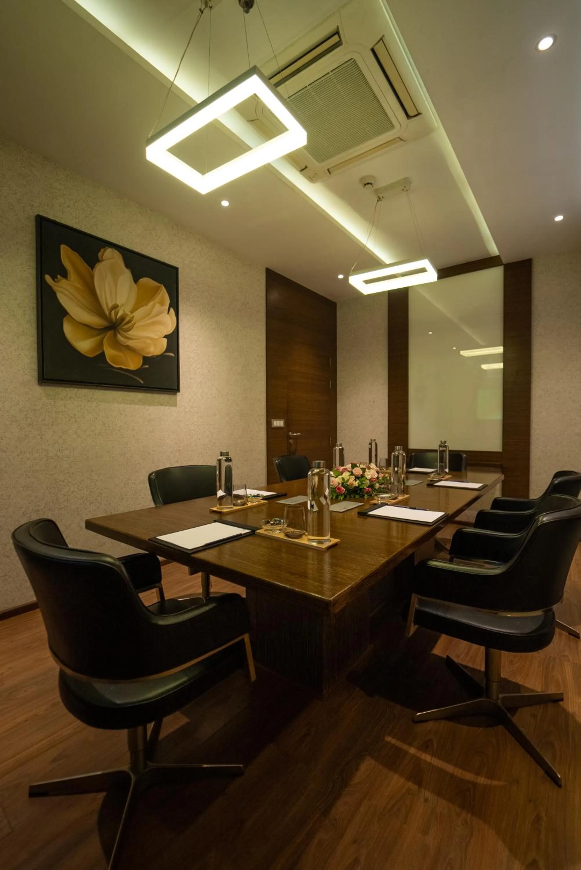 Business facilities in HYCINTH Hotels