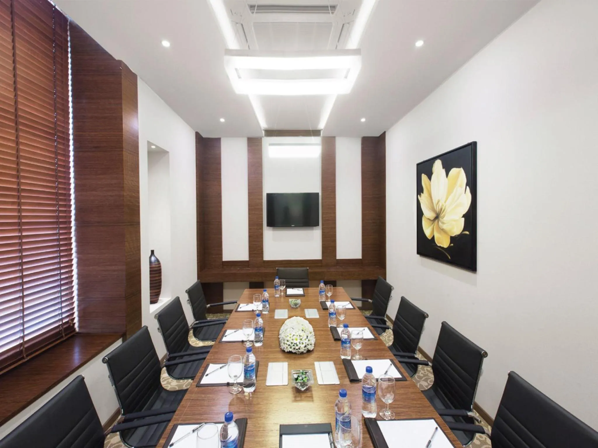 Meeting/conference room in HYCINTH Hotels