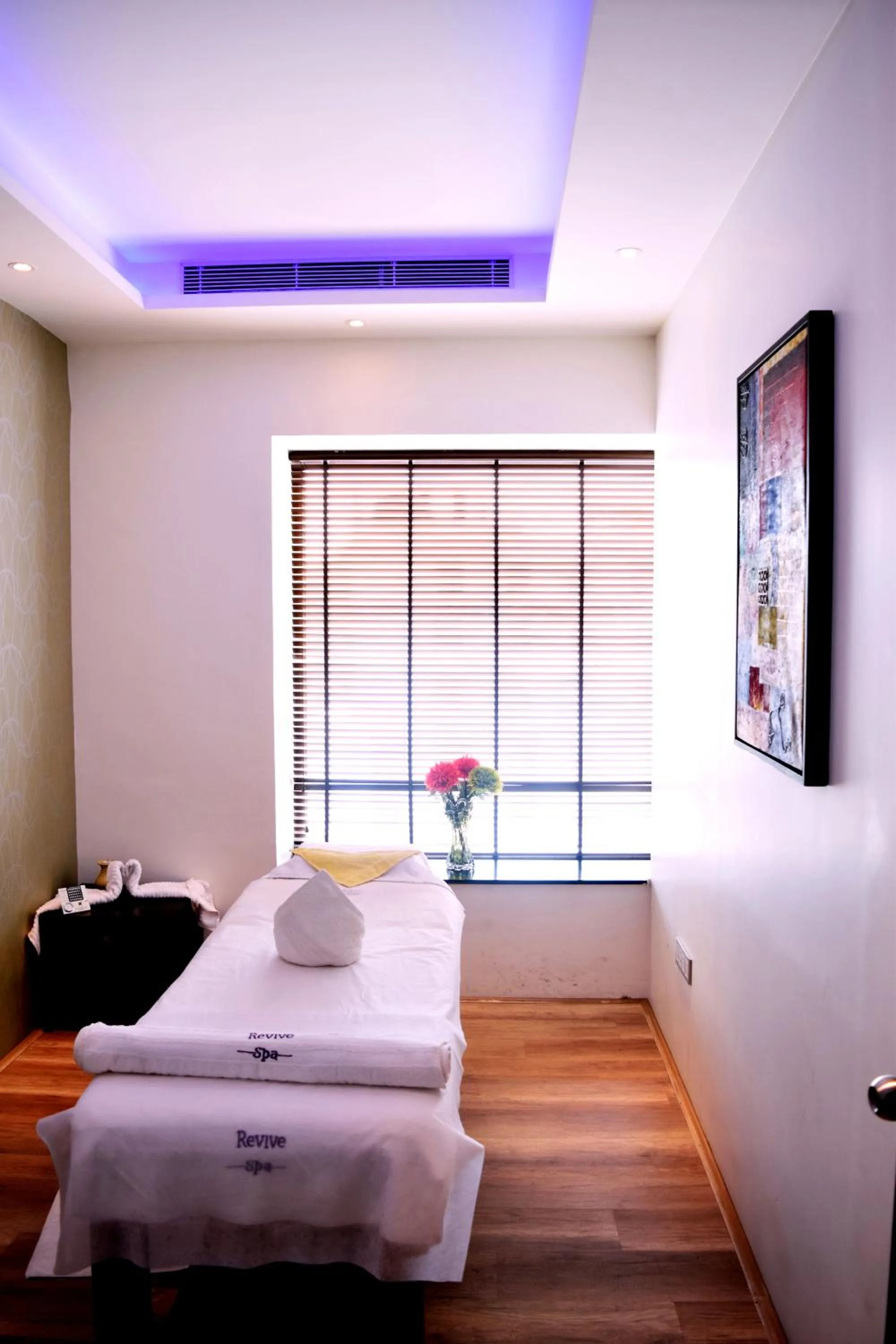 Spa and wellness centre/facilities, Bed in HYCINTH Hotels