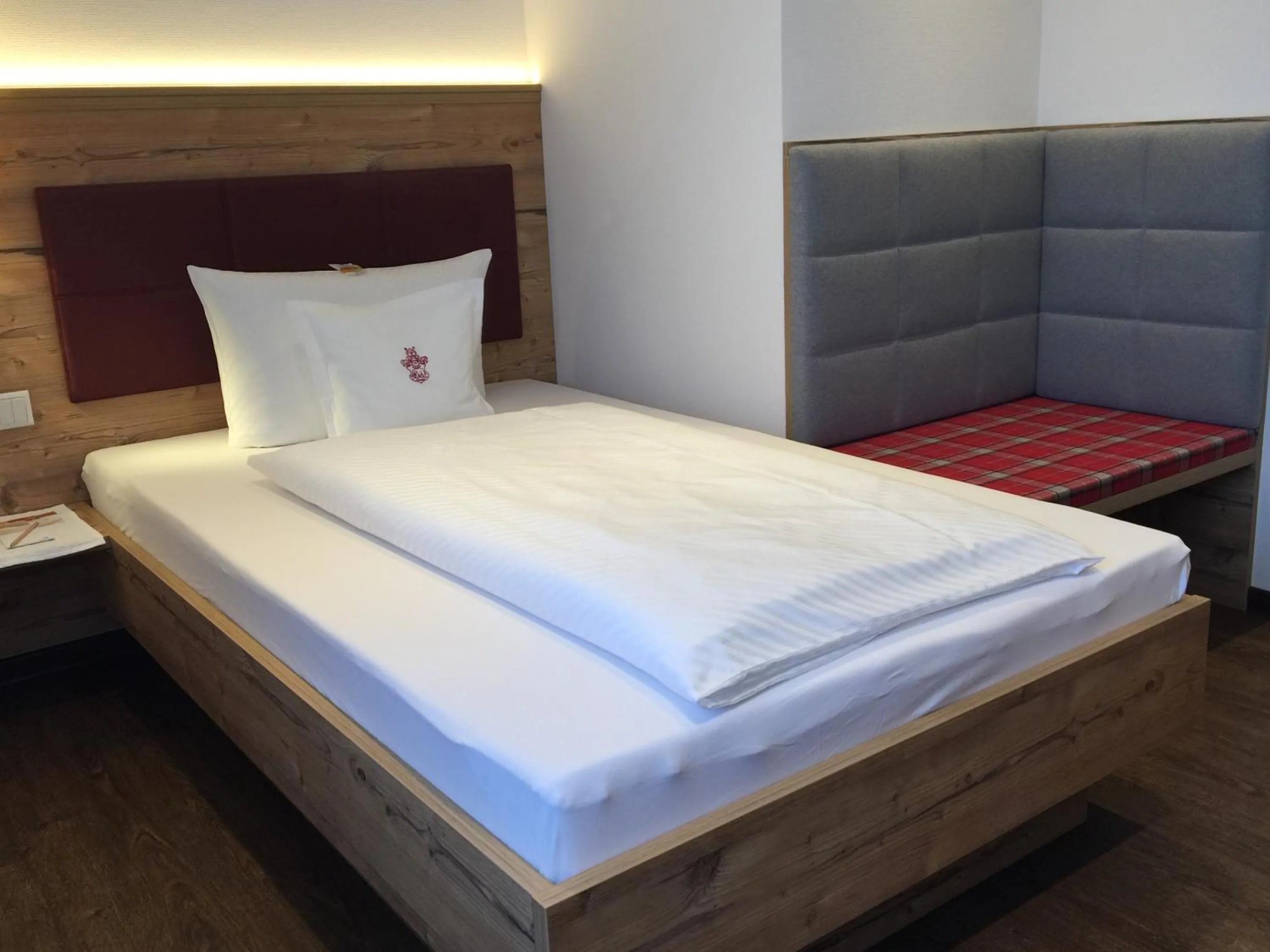 Photo of the whole room, Bed in Ringhotel Winzerhof