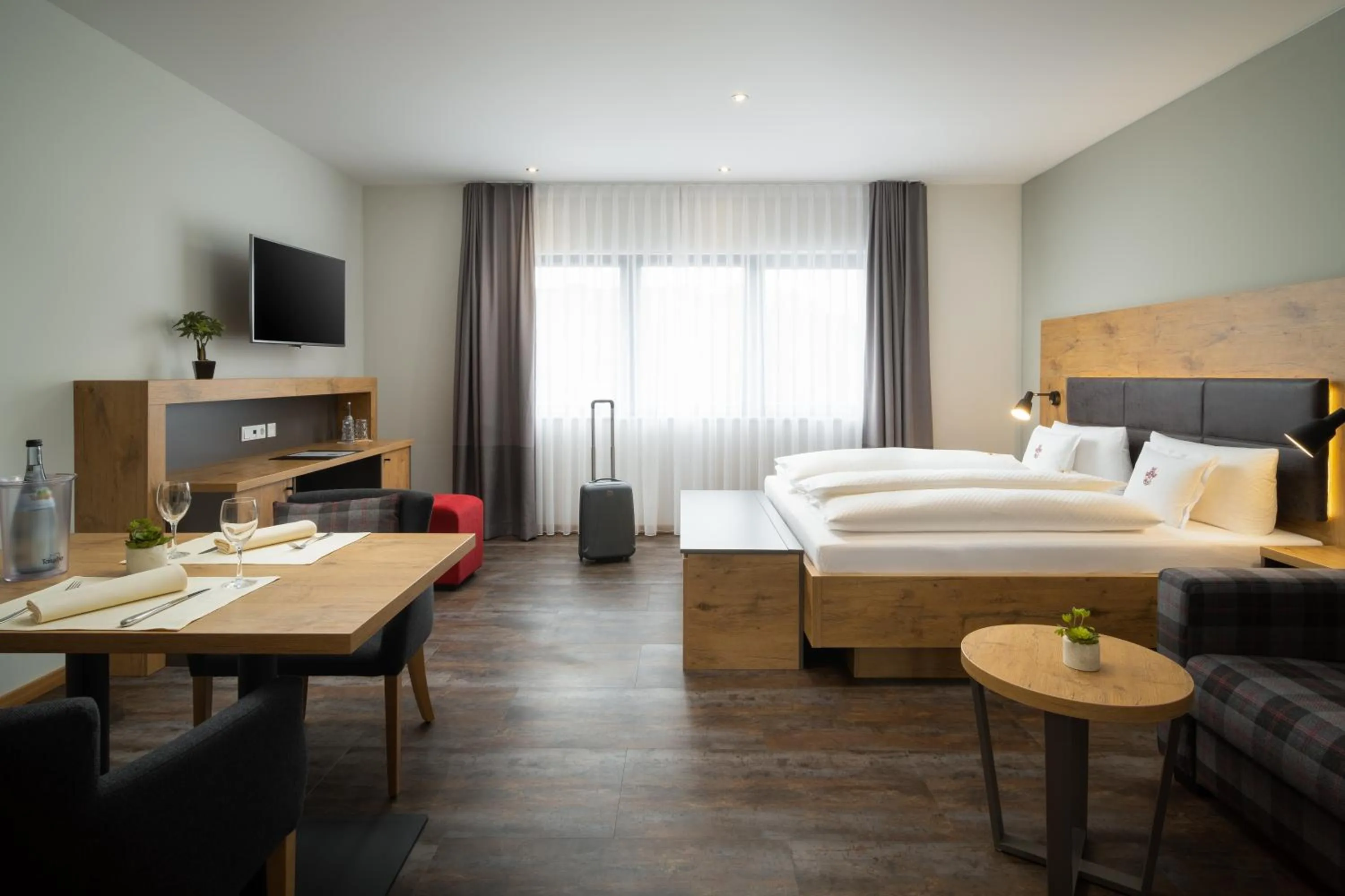 Photo of the whole room, Bed in Ringhotel Winzerhof