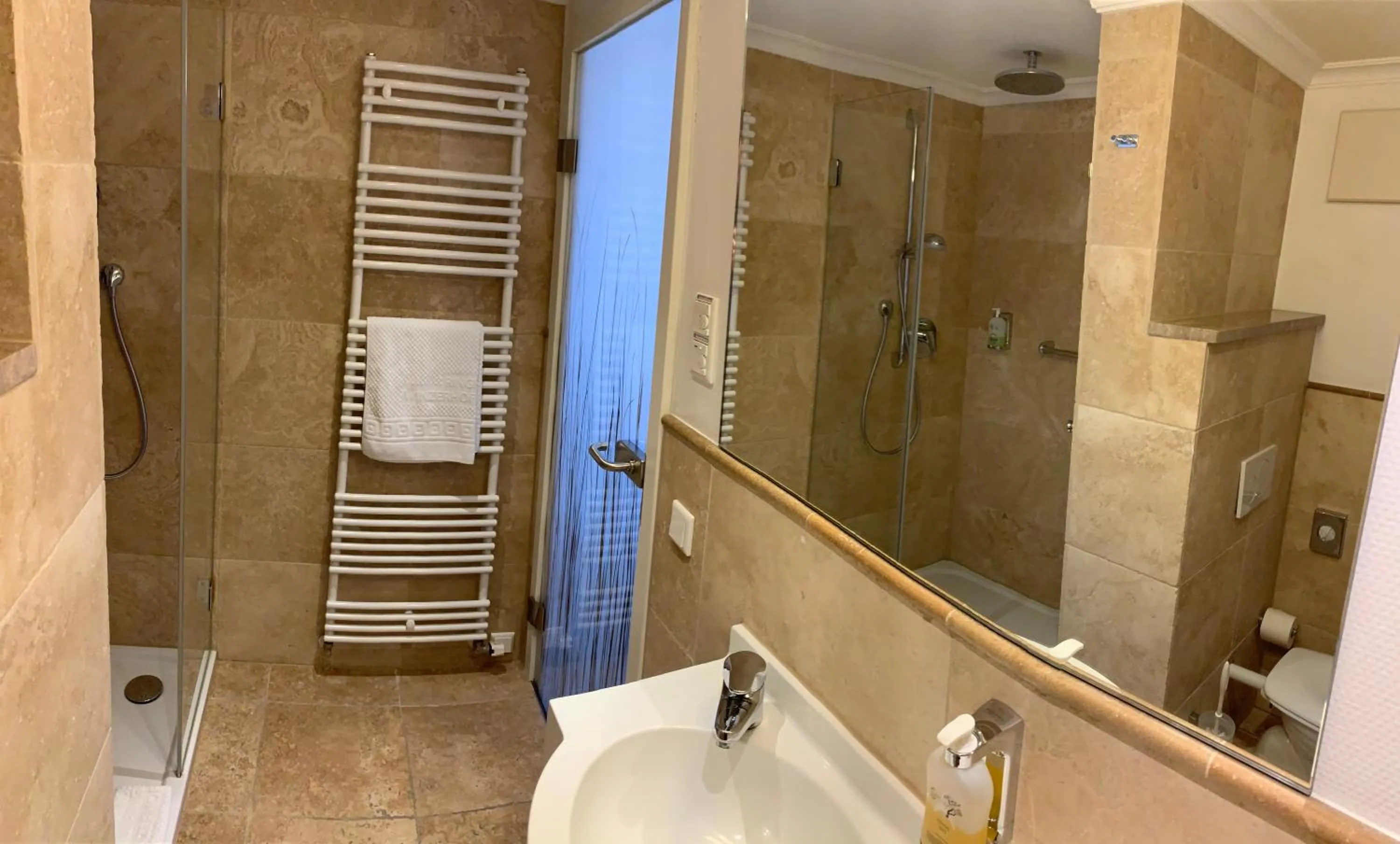 Bathroom in Ringhotel Winzerhof