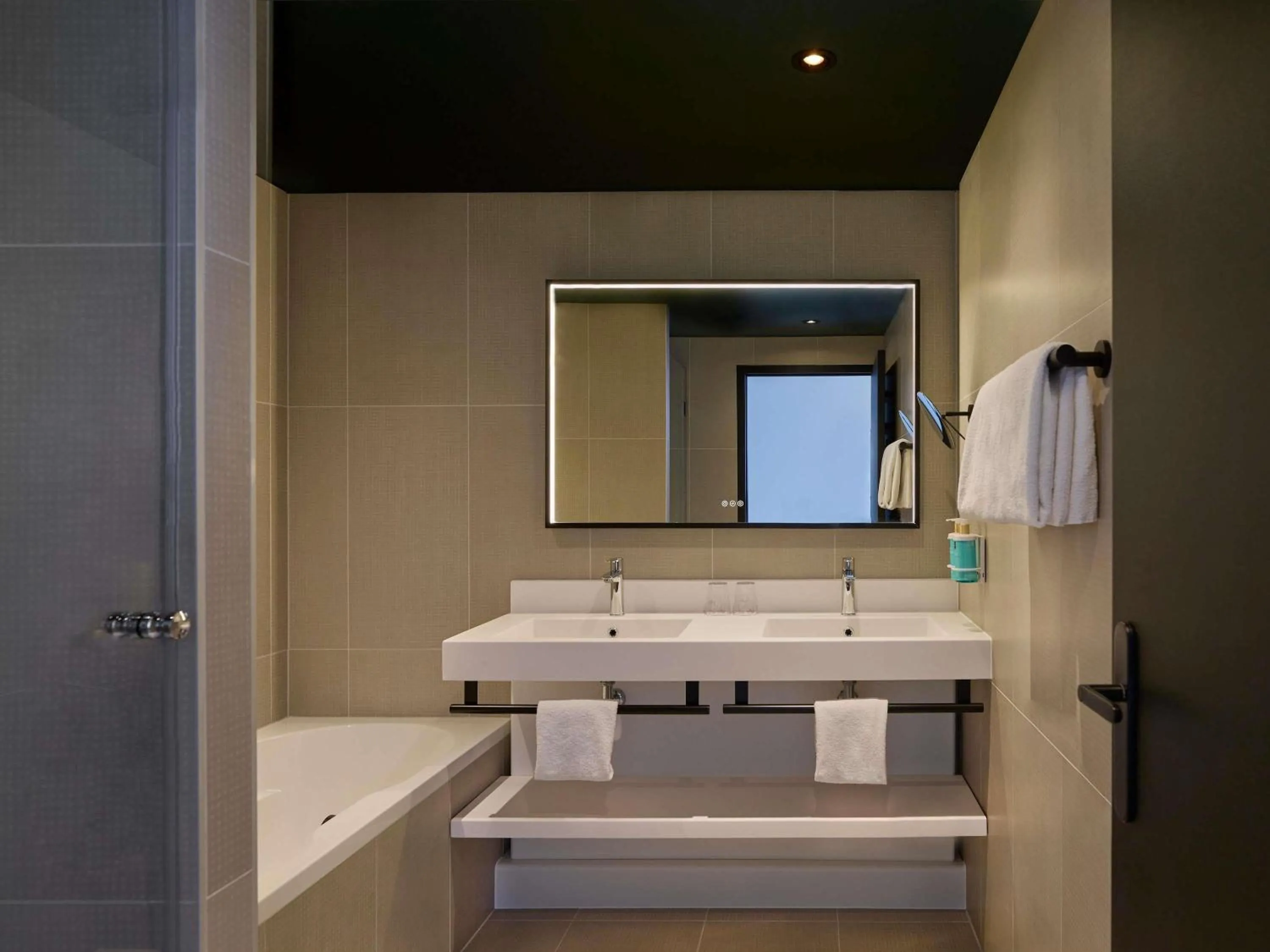 Bedroom in Novotel Bern Expo