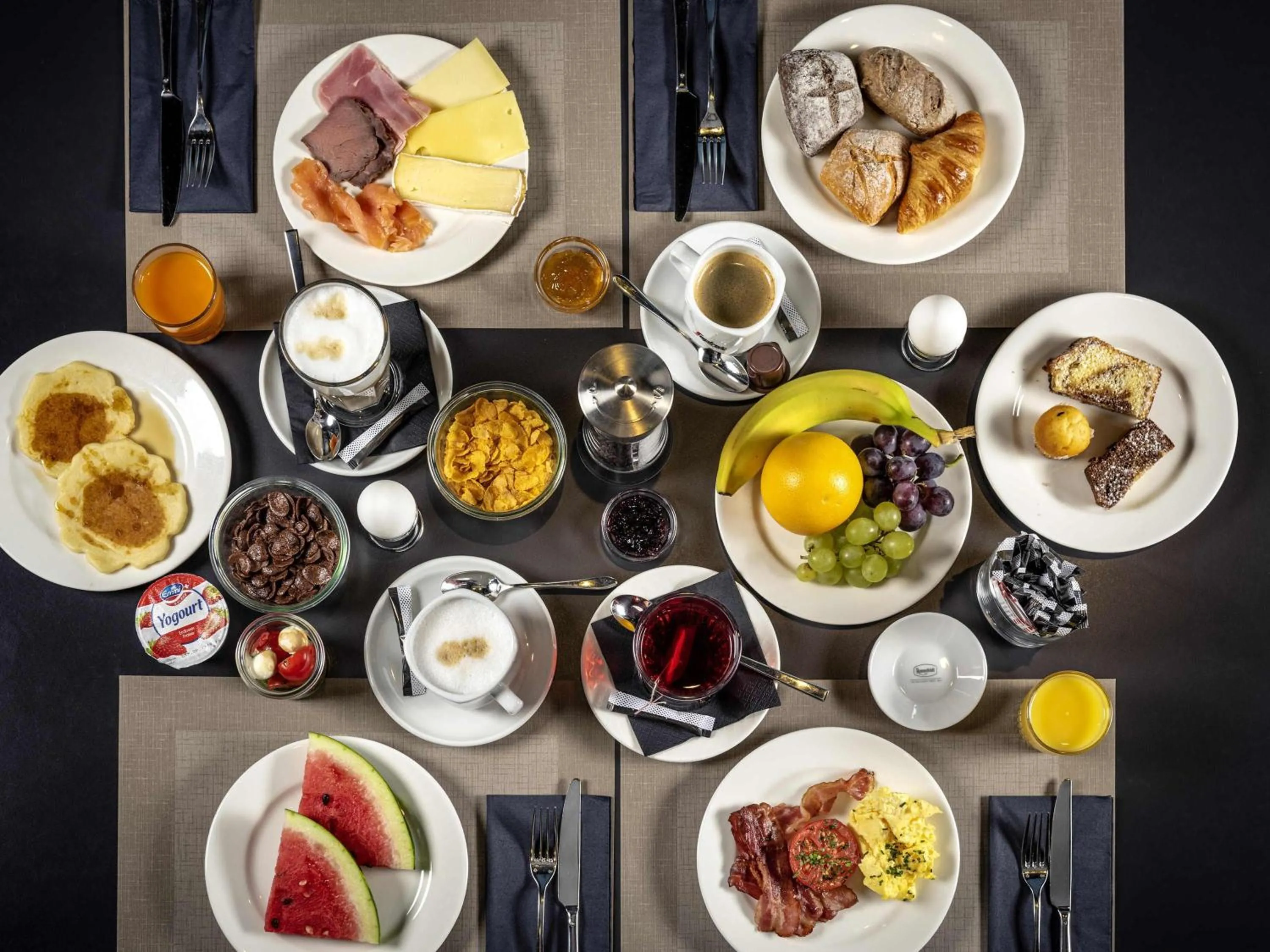 Breakfast in Novotel Bern Expo