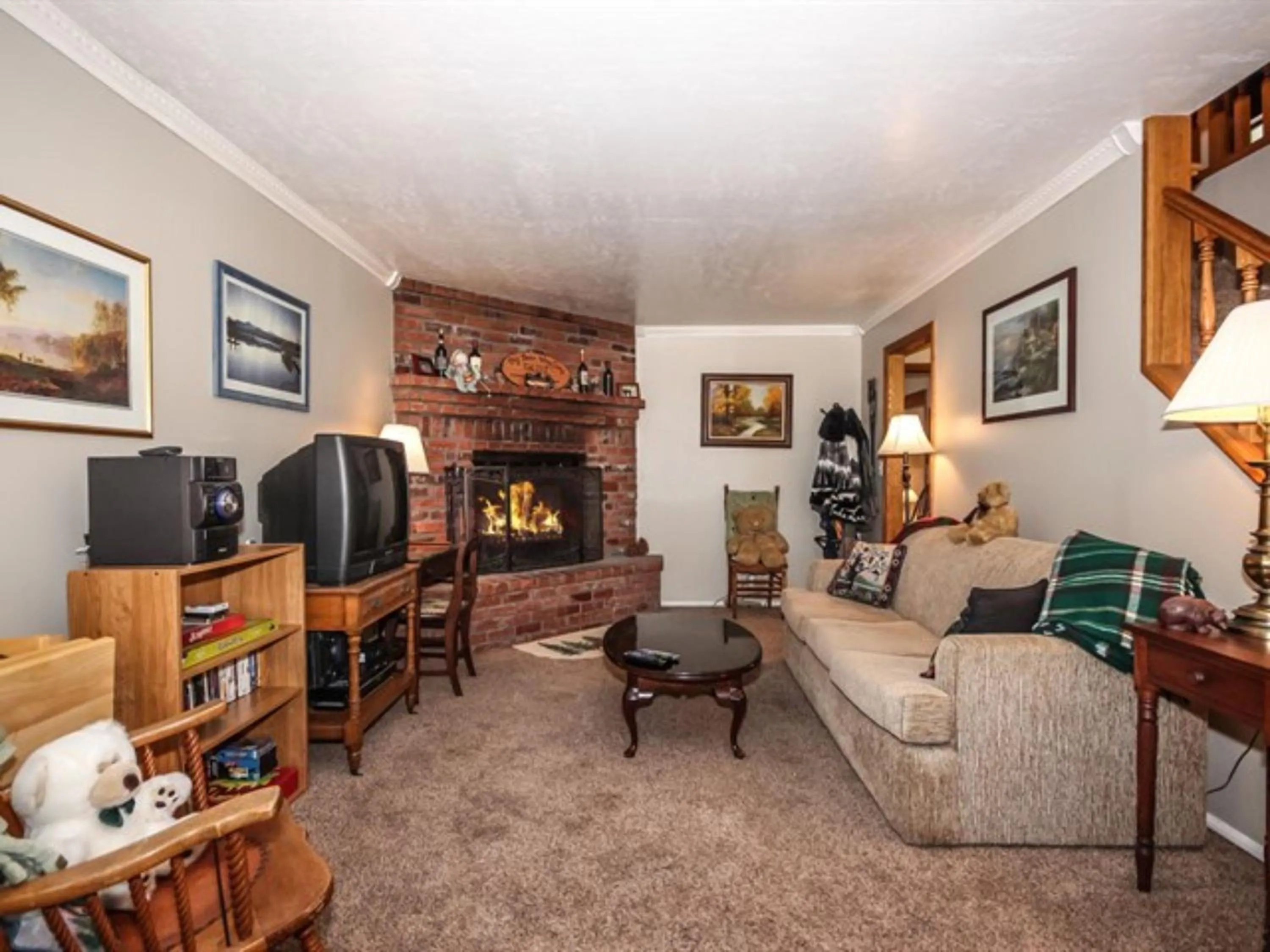 Living room in Idle Hours Inn - 1945 by Big Bear Vacations