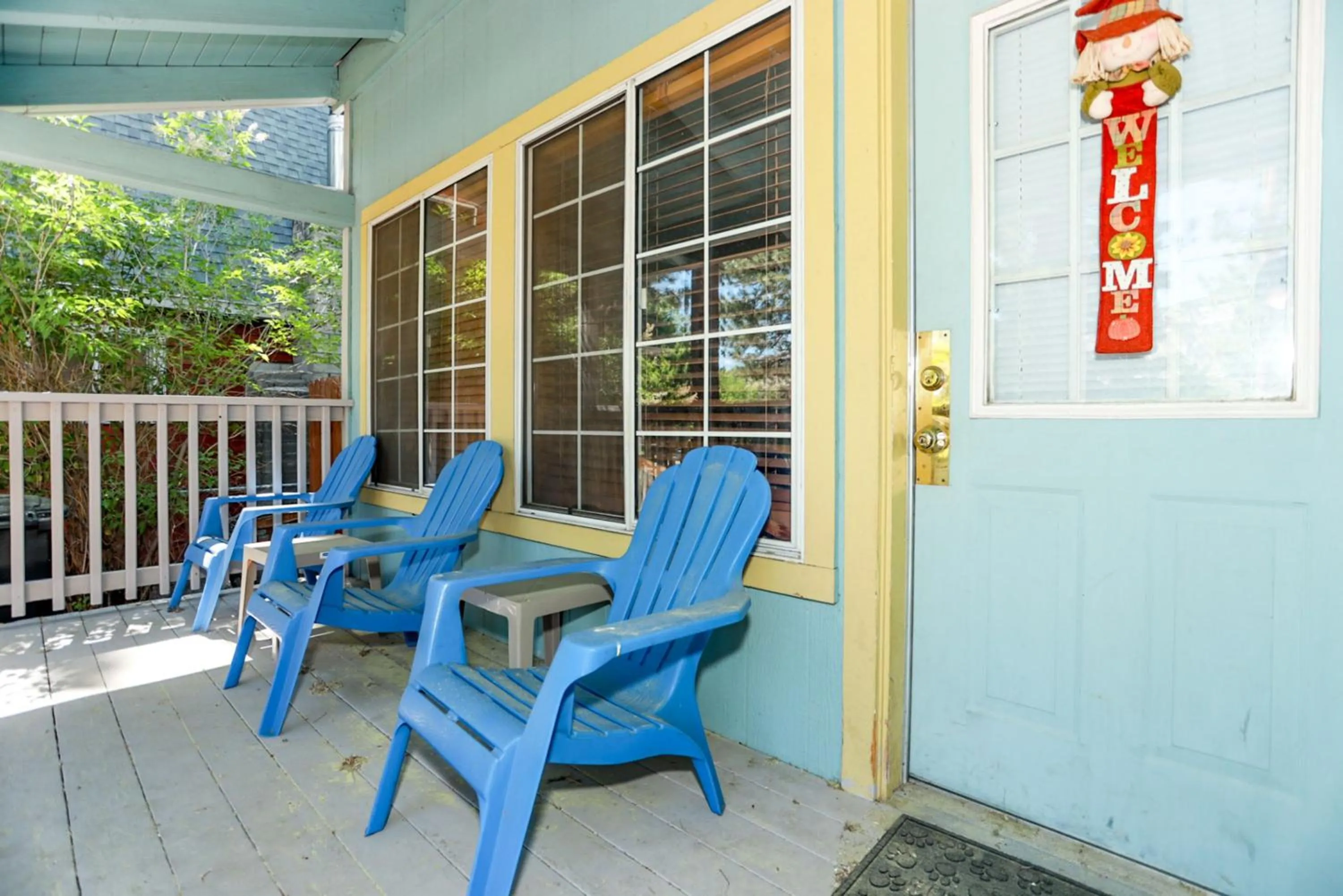 Balcony/Terrace in Idle Hours Inn - 1945 by Big Bear Vacations